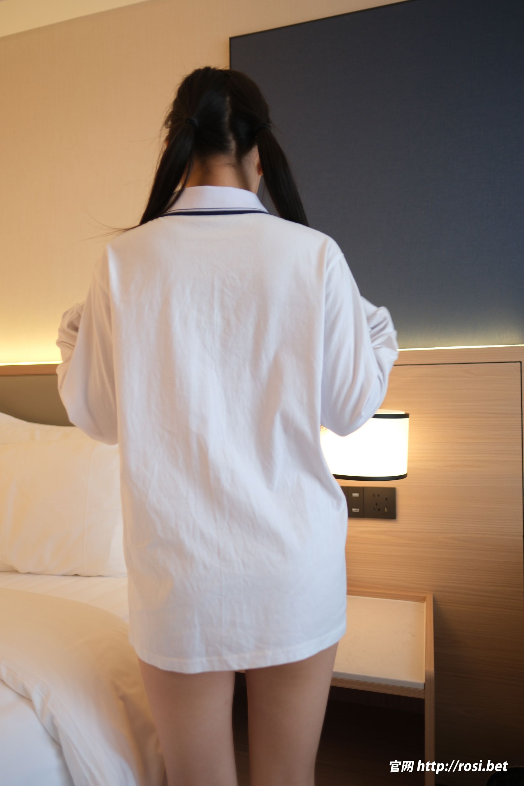 [ROSI写真] 2025.12.02 NO.5111/(154P)