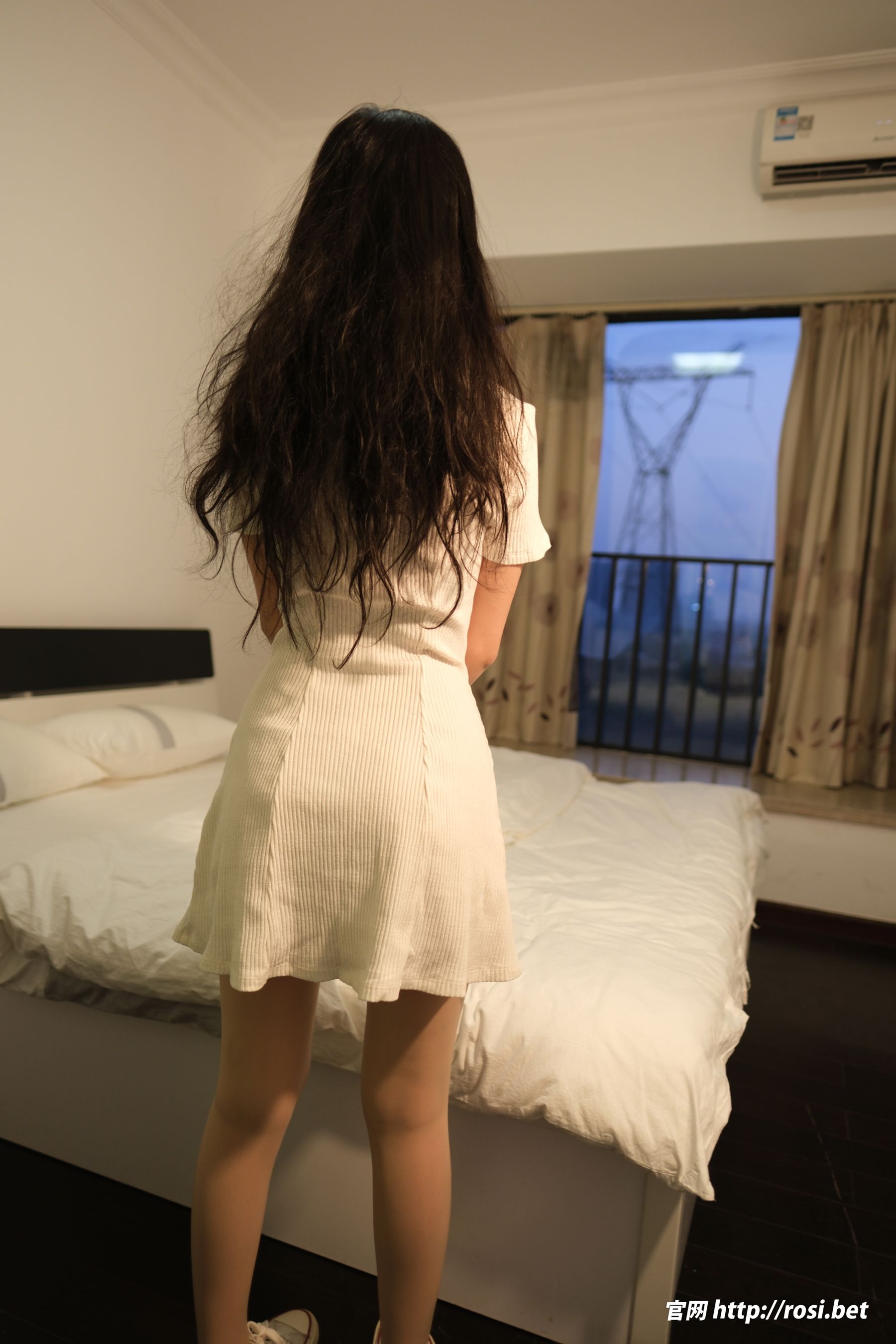 [ROSI写真] 2025.12.14 NO.5123/(97P)