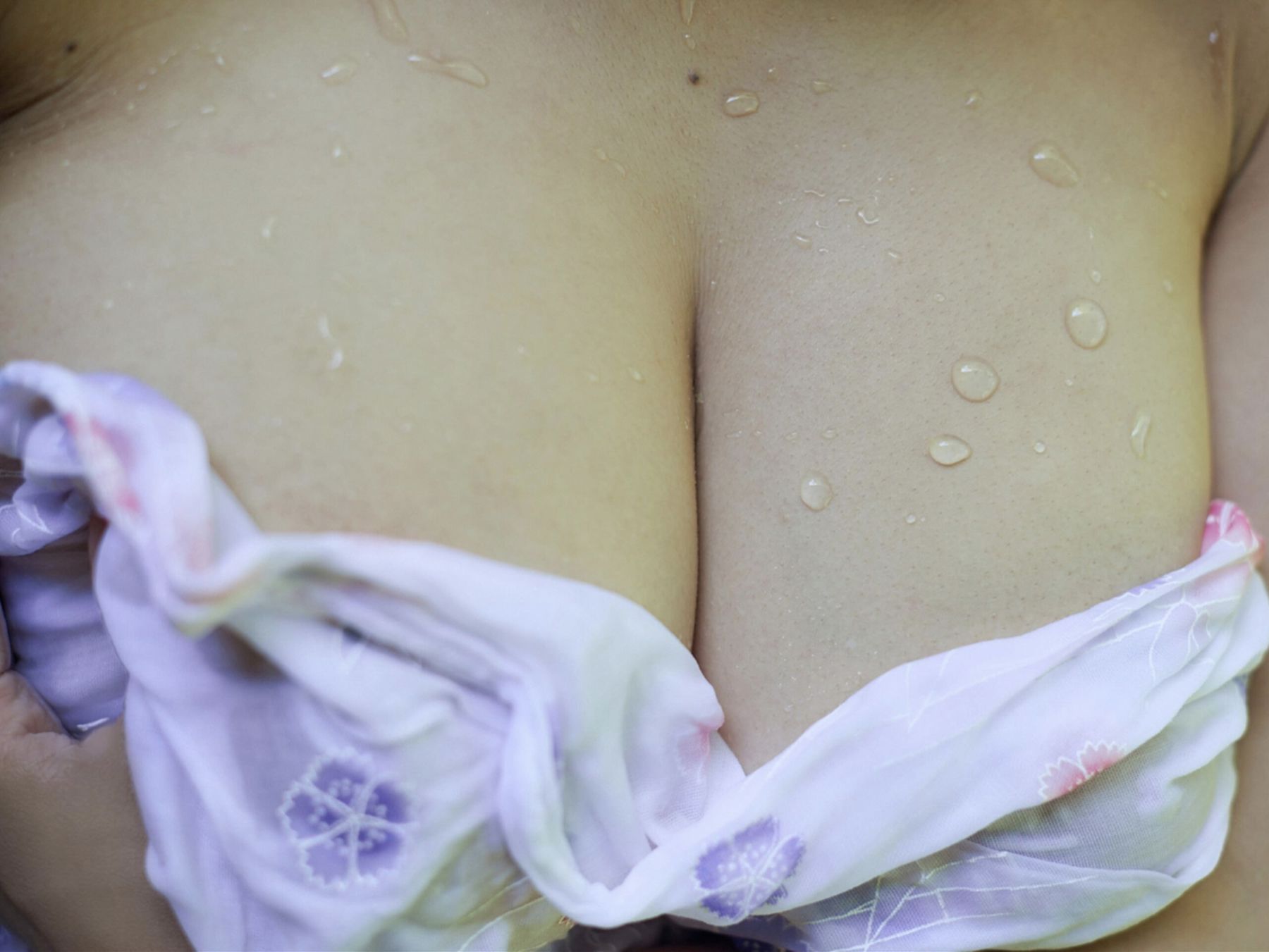 古瀬絵理 - スイカップの湯/(36P)