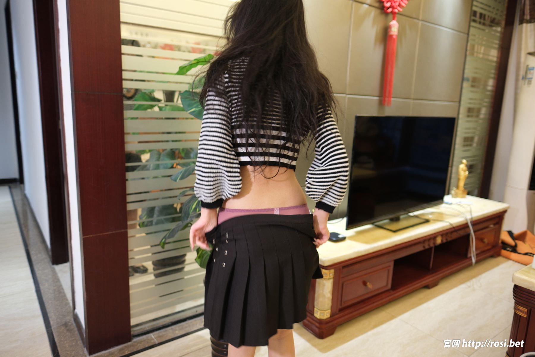 [ROSI写真] 2025.12.04 NO.5113/(91P)