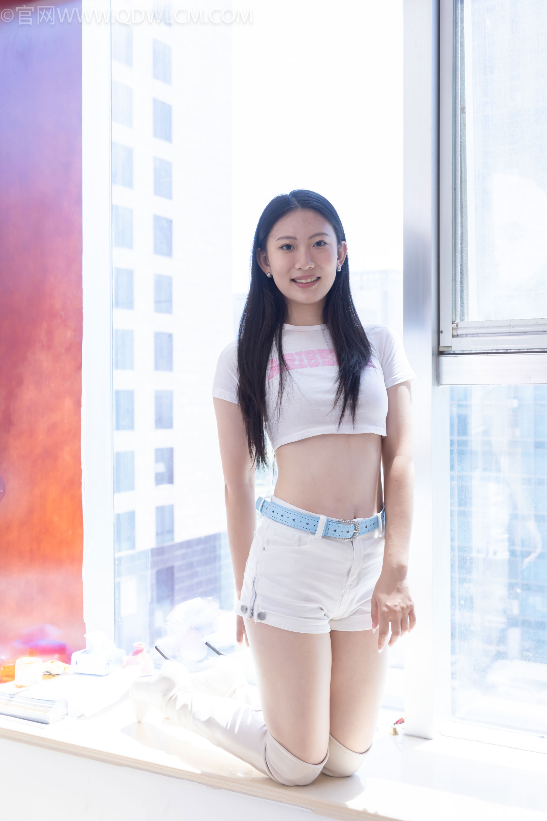 物恋传媒 No.2488 奶糖 - 高跟长靴、白棉袜、裸足/(180P)