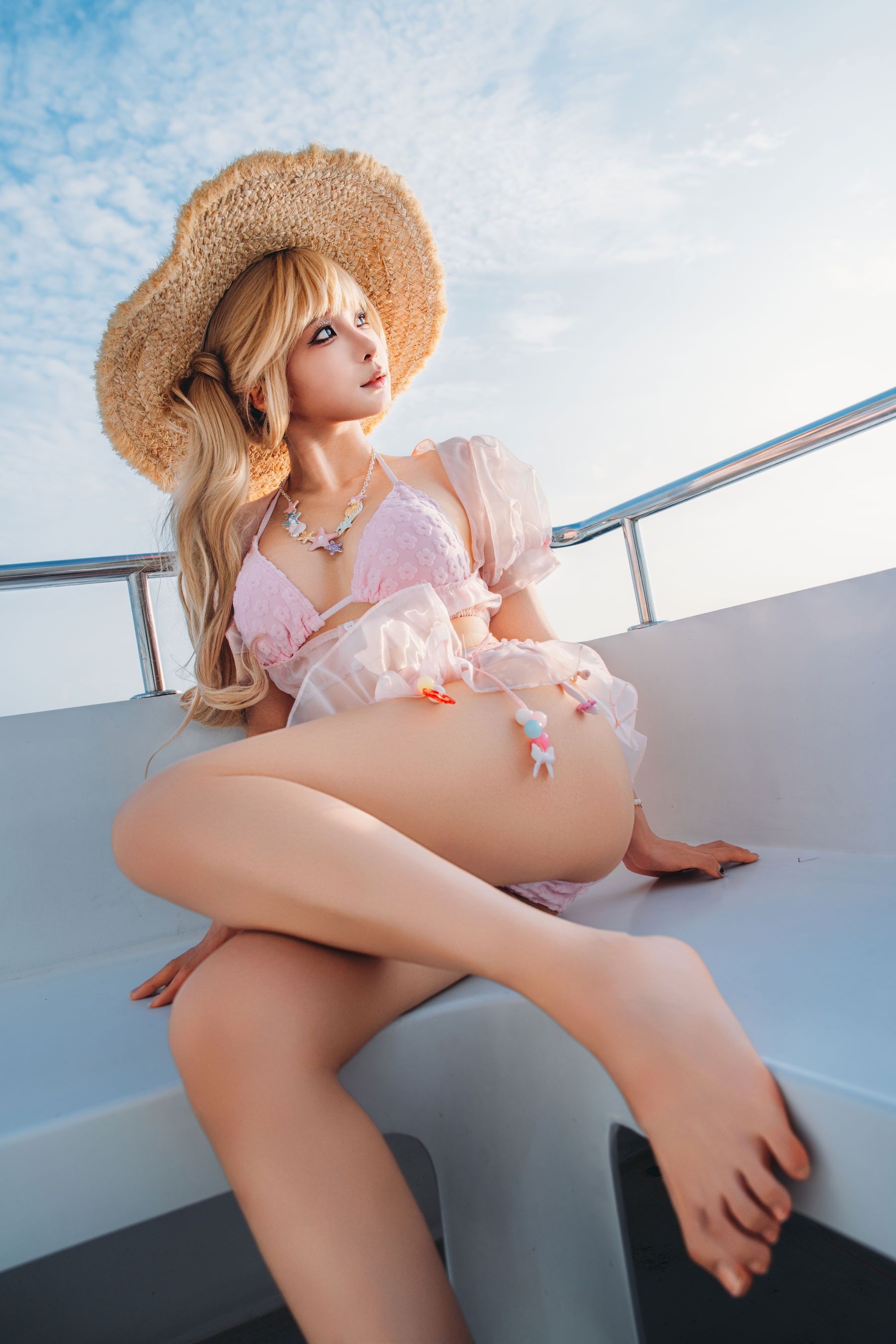 动漫博主 蠢沫沫 - 2025.12 自拍集/(200P)