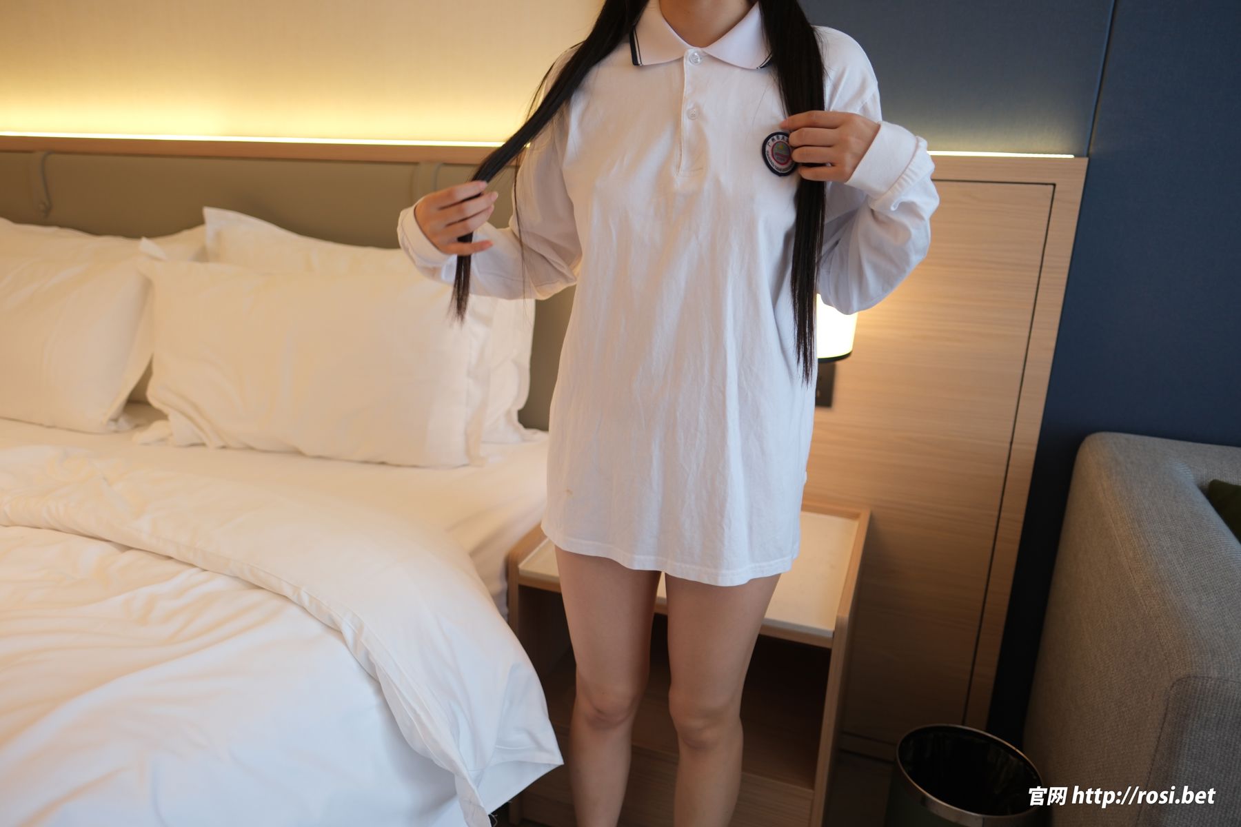 [ROSI写真] 2025.12.02 NO.5111/(154P)