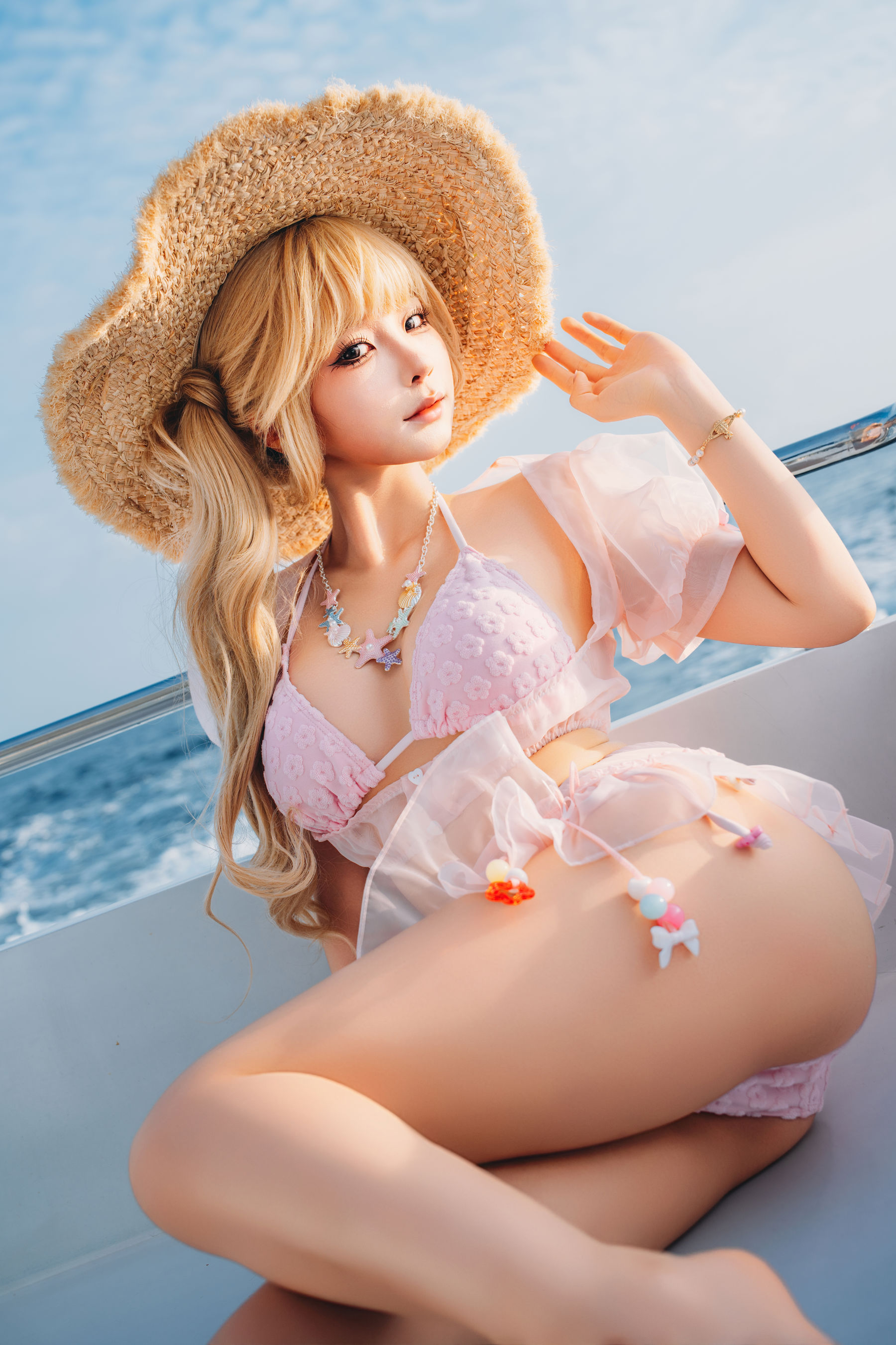 动漫博主 蠢沫沫 - 2025.12 自拍集/(200P)