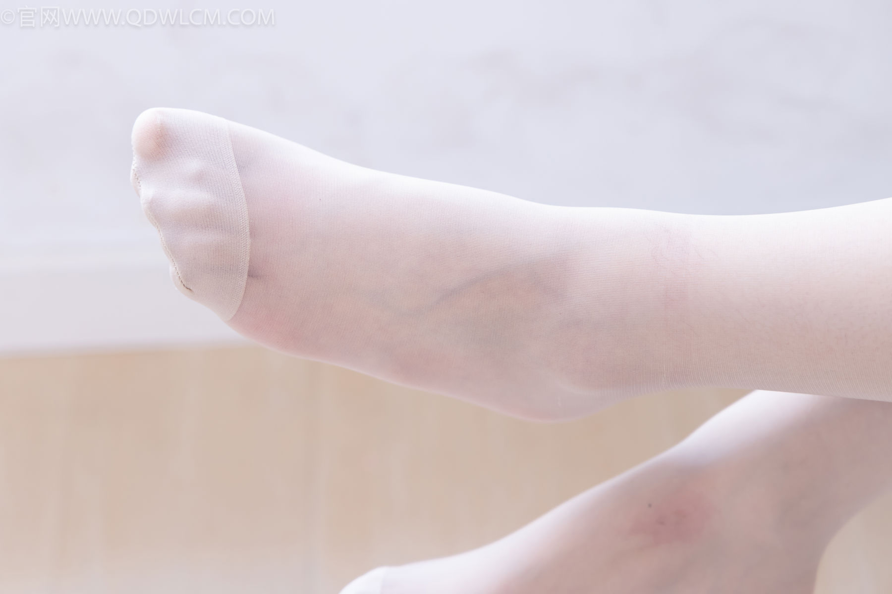 物恋传媒 No.2481 辣辣 - 高跟鞋、薄肉丝/(150P)