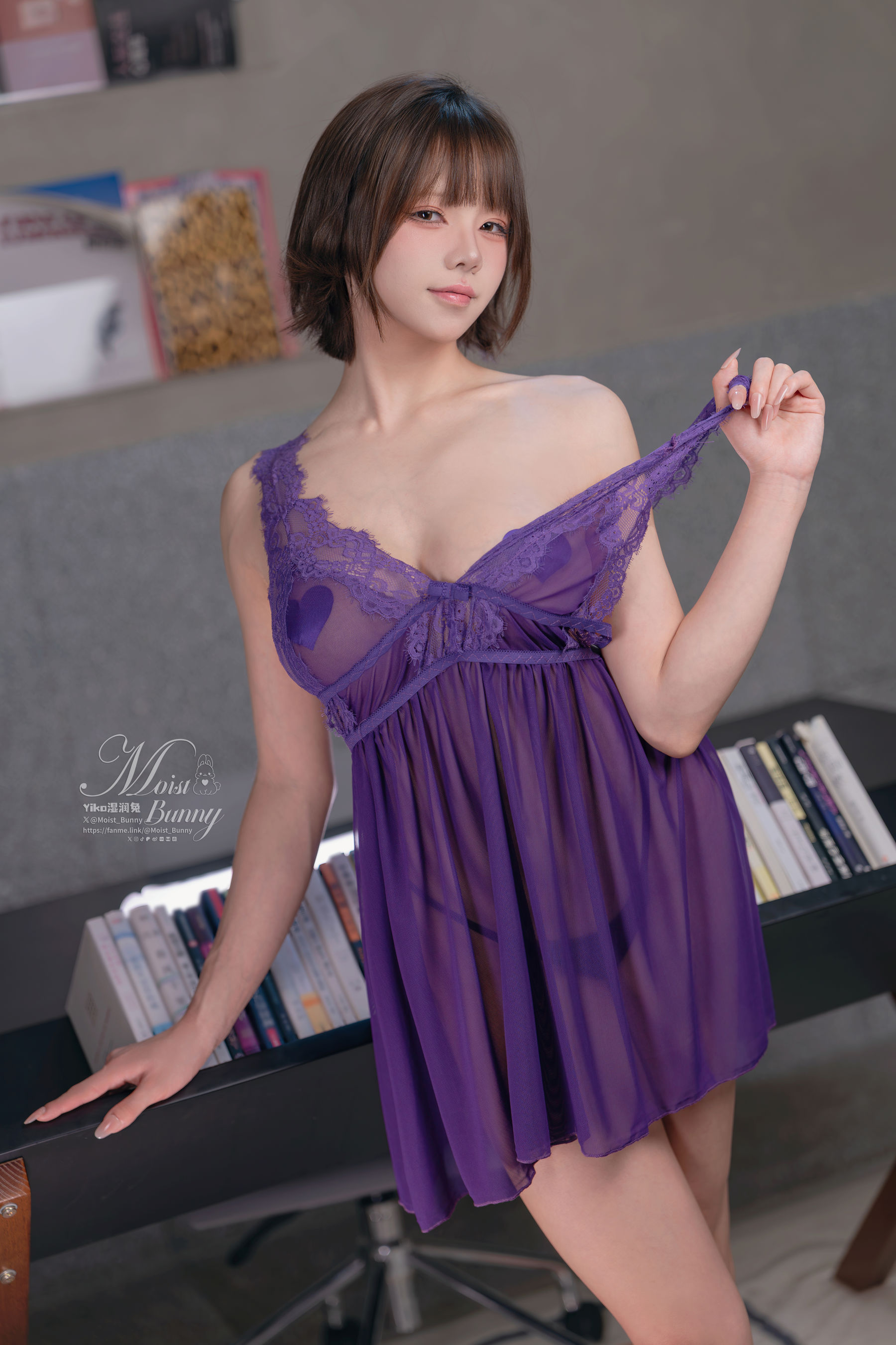 咬一口兔娘 - 加班秘书/(32P)