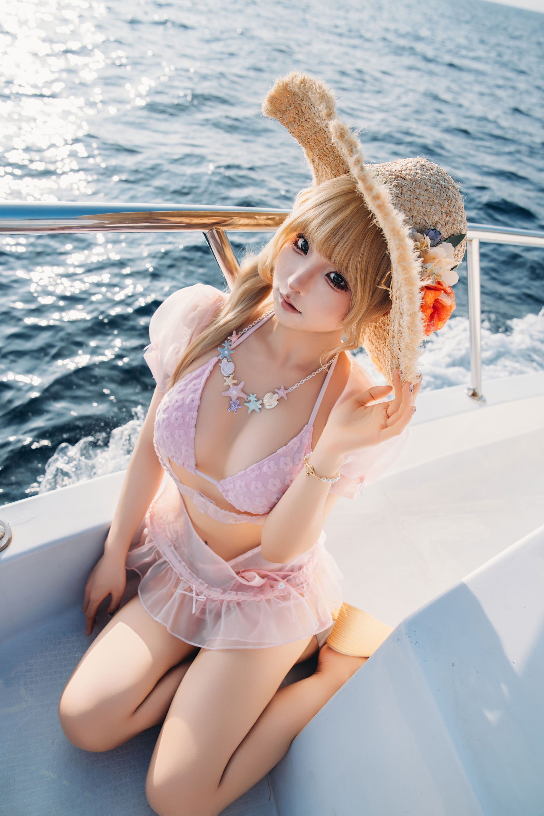 动漫博主 蠢沫沫 - 2025.12 自拍集/(200P)