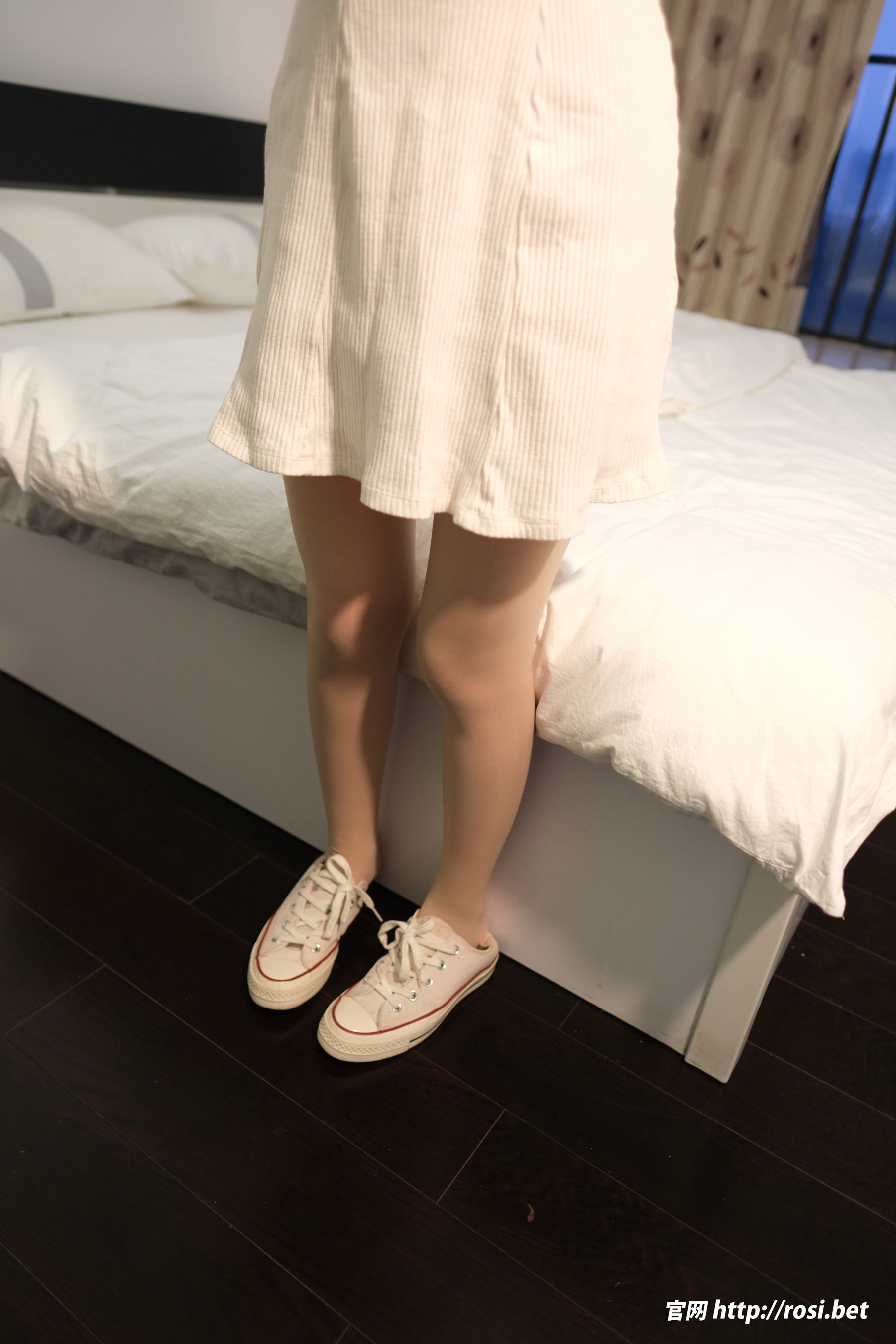 [ROSI写真] 2025.12.14 NO.5123/(97P)