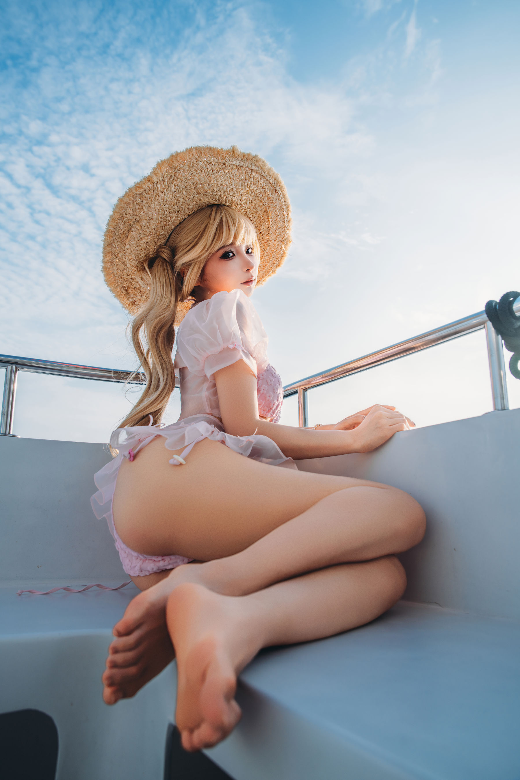 动漫博主 蠢沫沫 - 2025.12 自拍集/(200P)