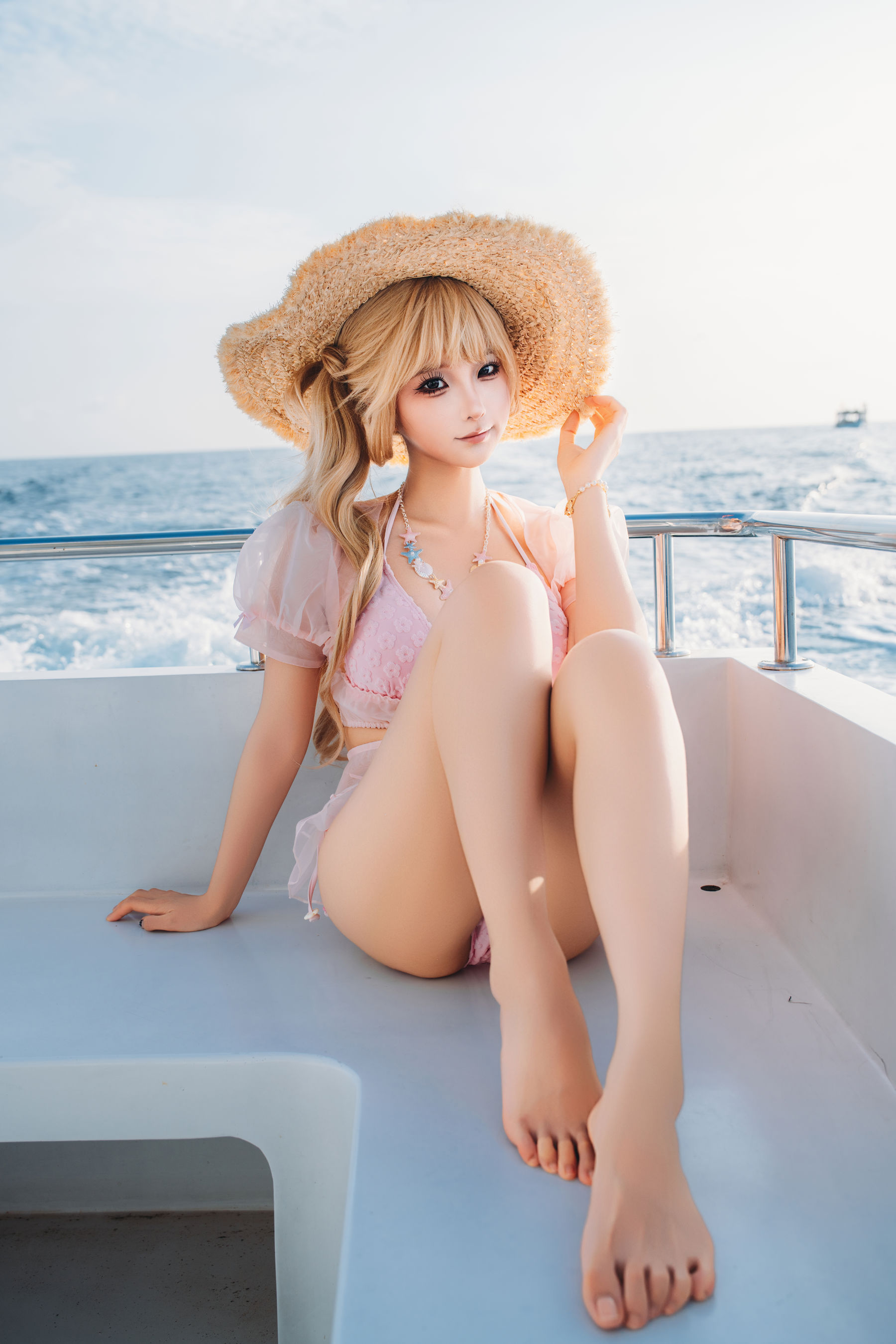 动漫博主 蠢沫沫 - 2025.12 自拍集/(200P)