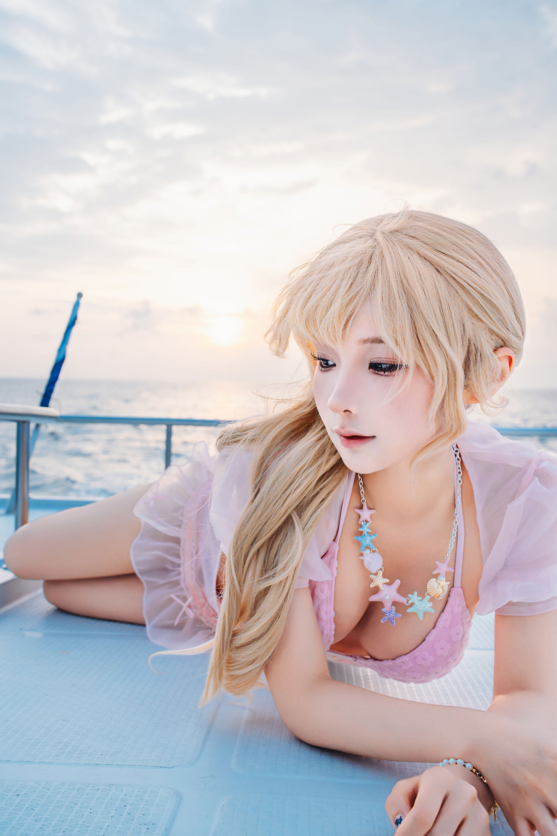 动漫博主 蠢沫沫 - 2025.12 自拍集/(200P)