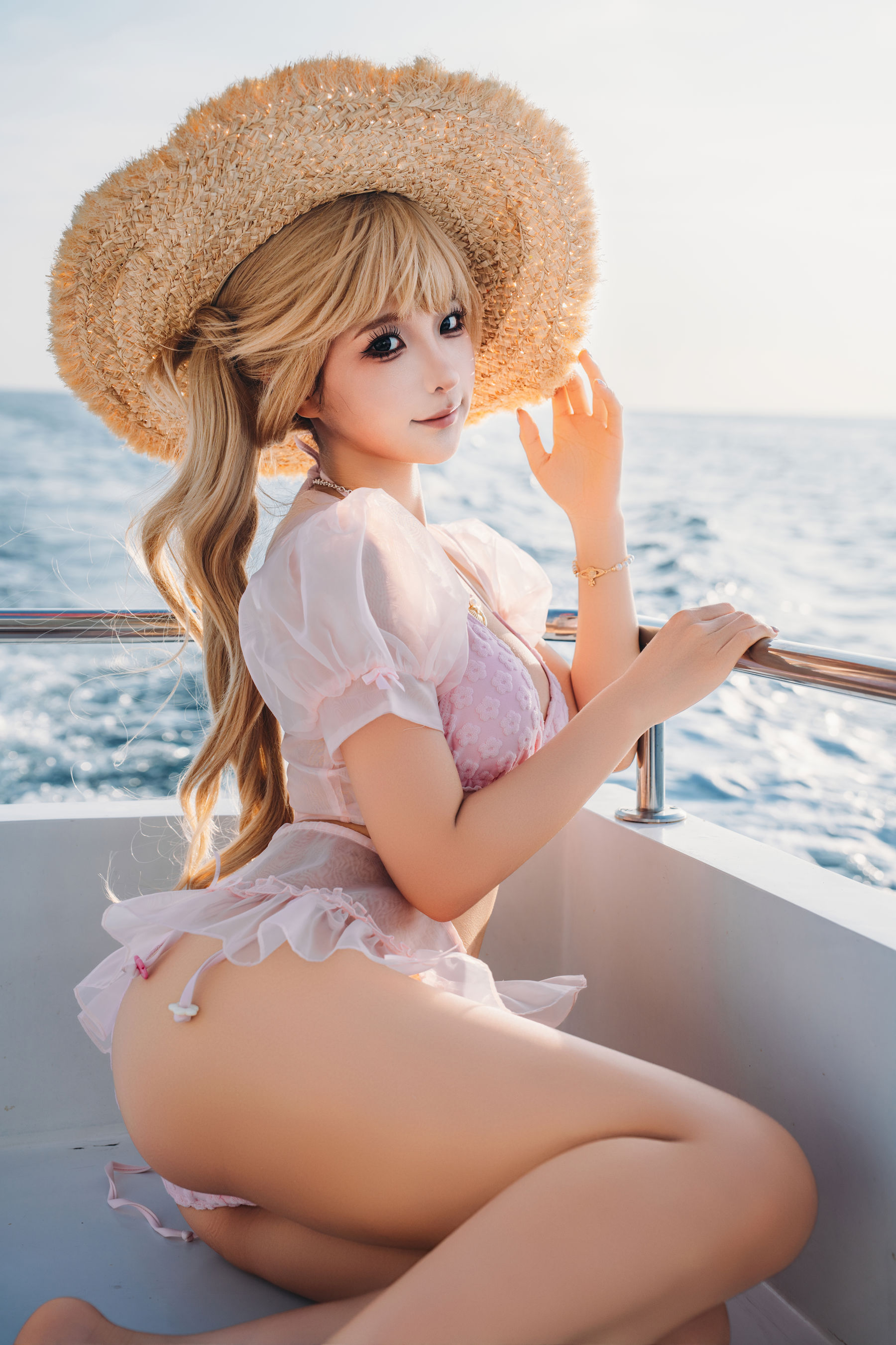 动漫博主 蠢沫沫 - 2025.12 自拍集/(200P)