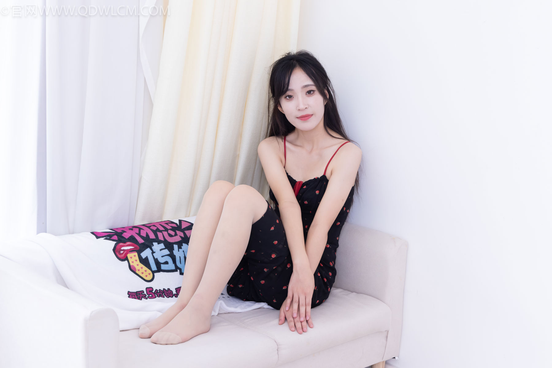 物恋传媒 No.2481 辣辣 - 高跟鞋、薄肉丝/(150P)