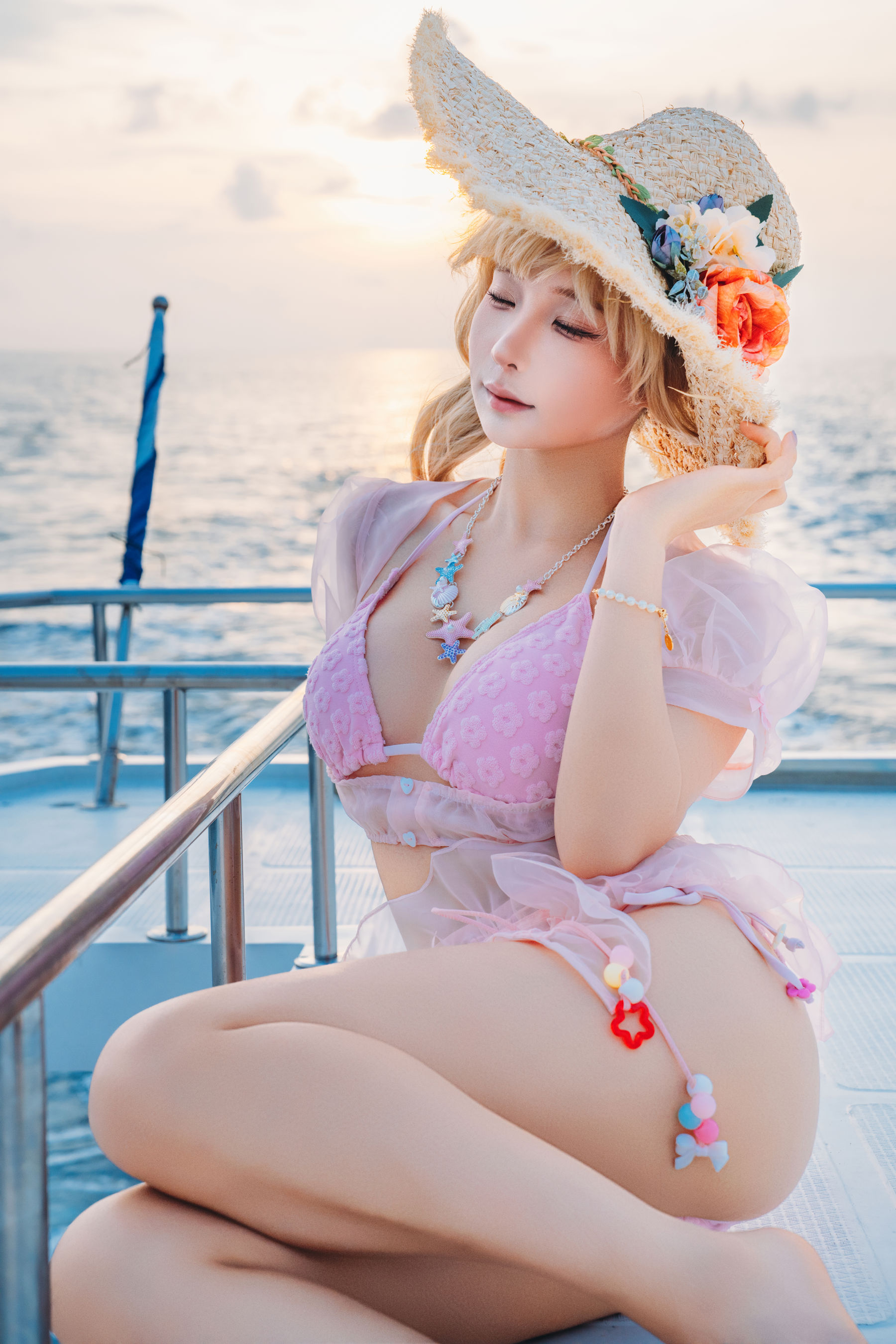 动漫博主 蠢沫沫 - 2025.12 自拍集/(200P)