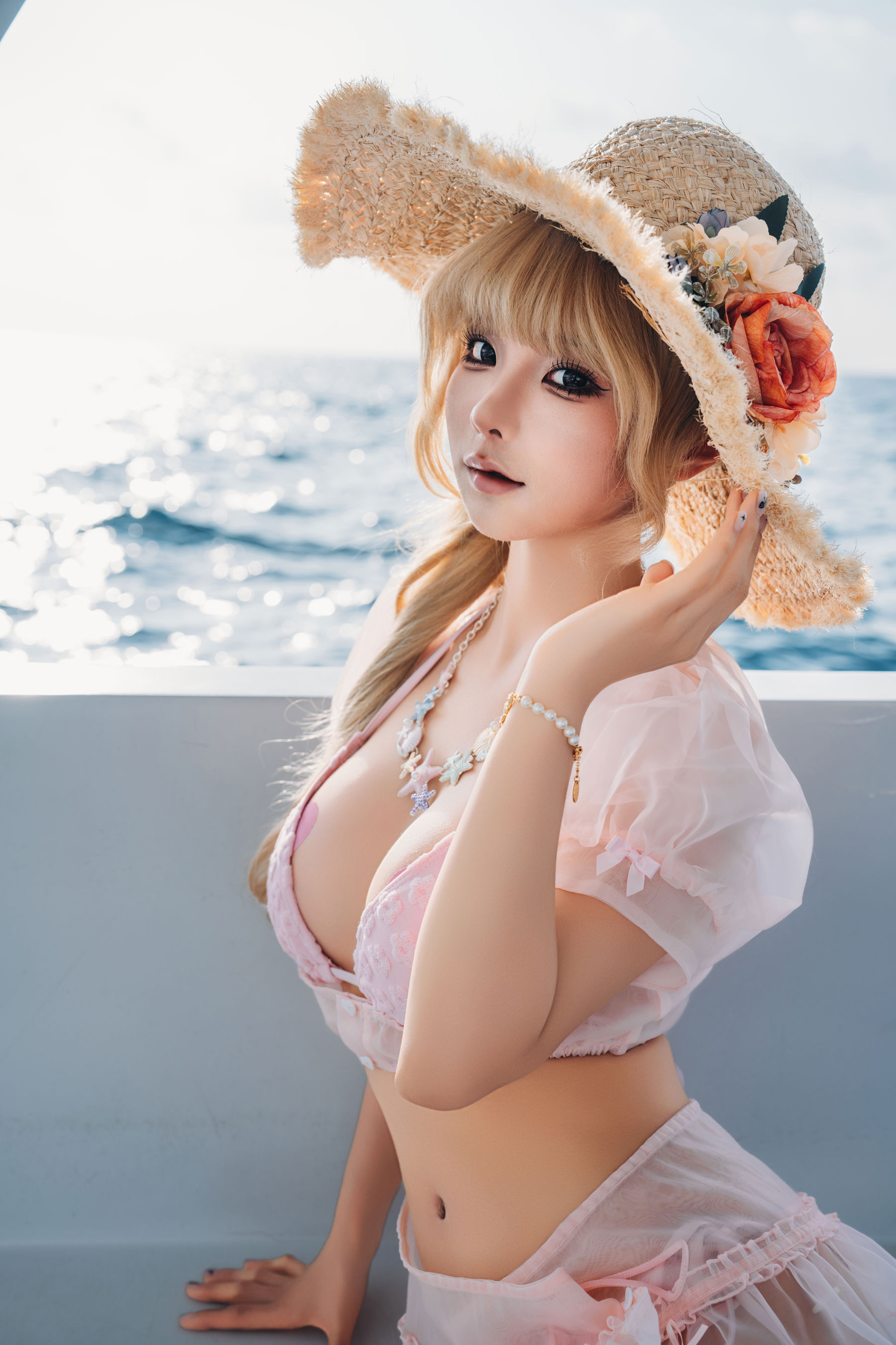 动漫博主 蠢沫沫 - 2025.12 自拍集/(200P)