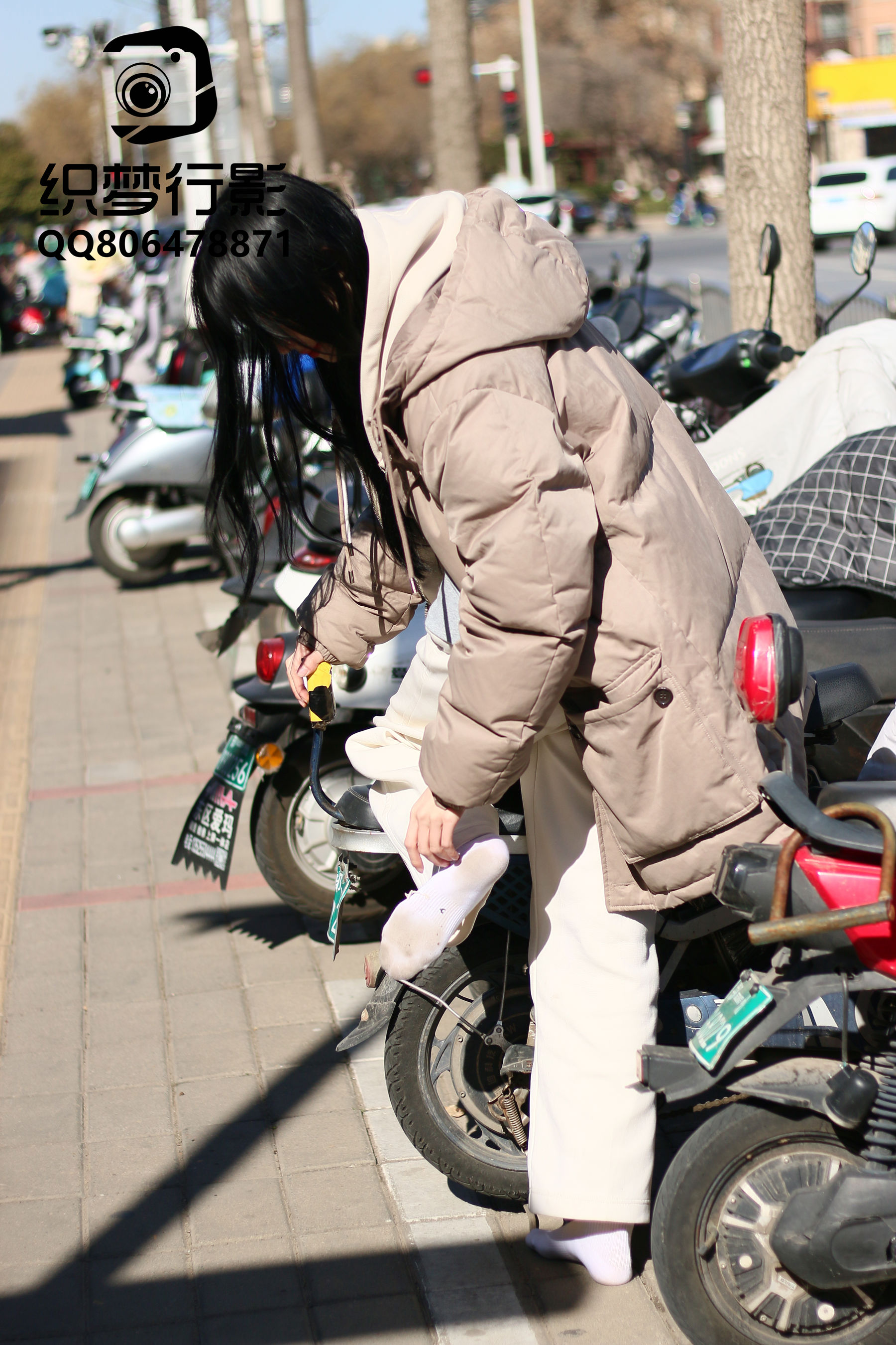 [织梦映像] 罗袜生尘-崎岖旅程沐光行/(278P)