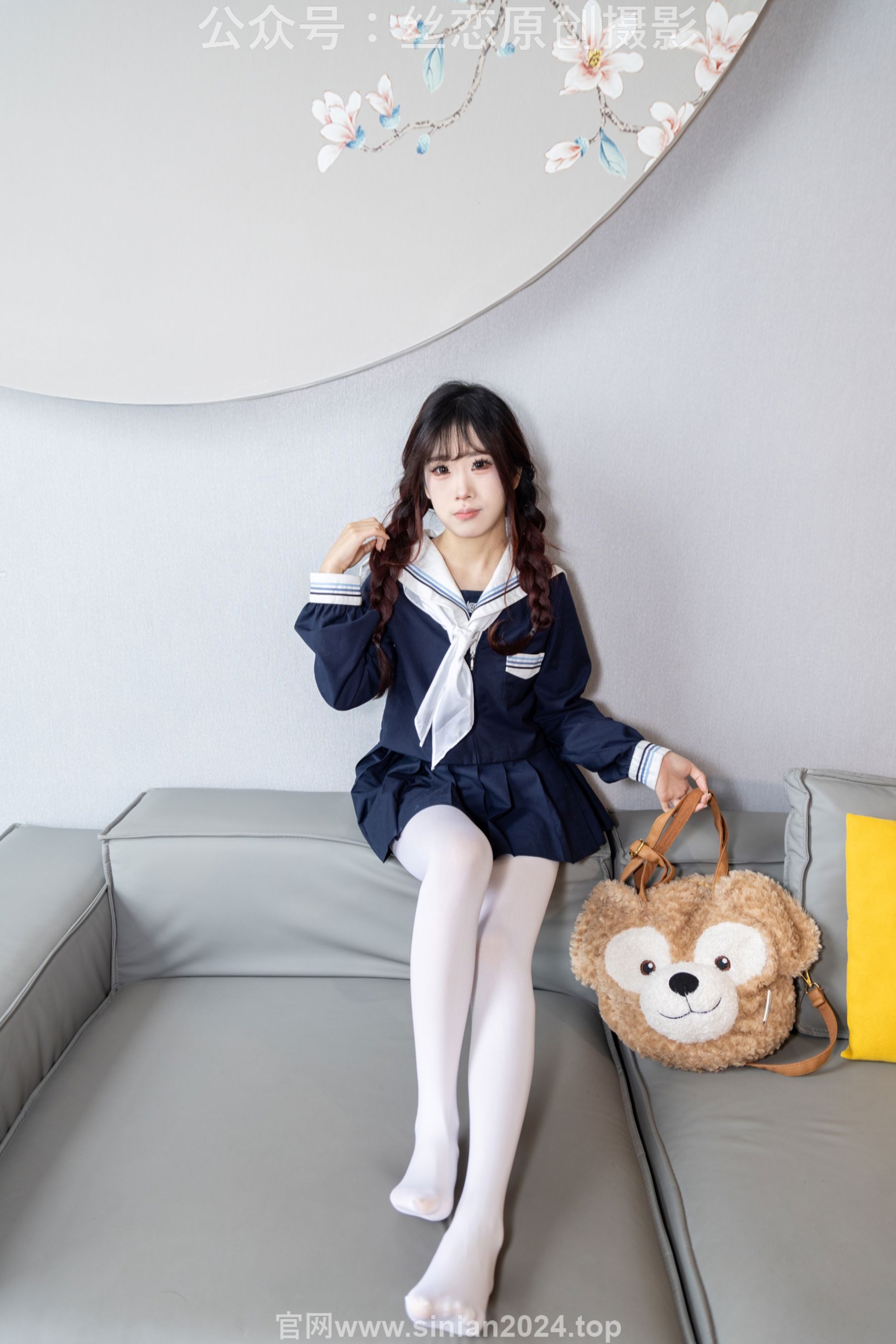 丝恋摄影 No.001 小梦 - 乐福鞋 厚白丝/(243P)