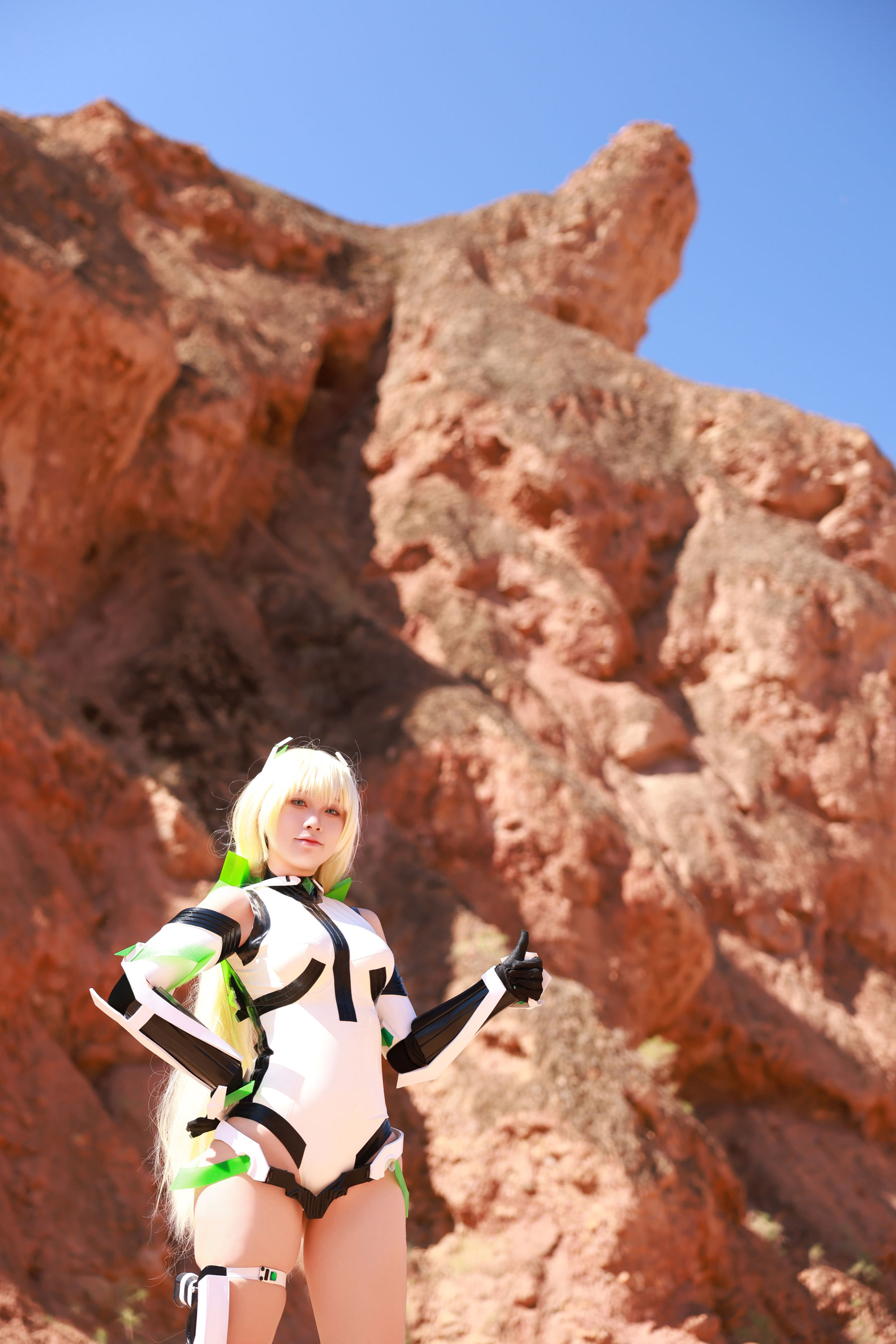 动漫博主 G44不会受伤 - 乐园追放 安吉拉/(40P)