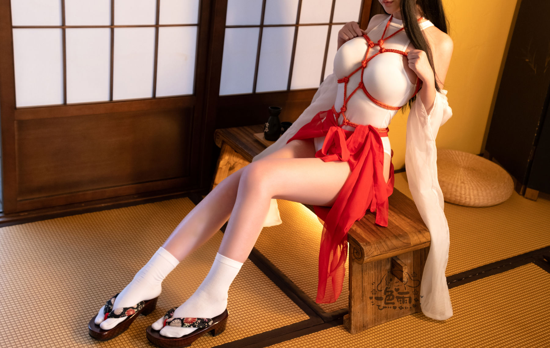 一色雨 - 捆绑巫女/(30P)