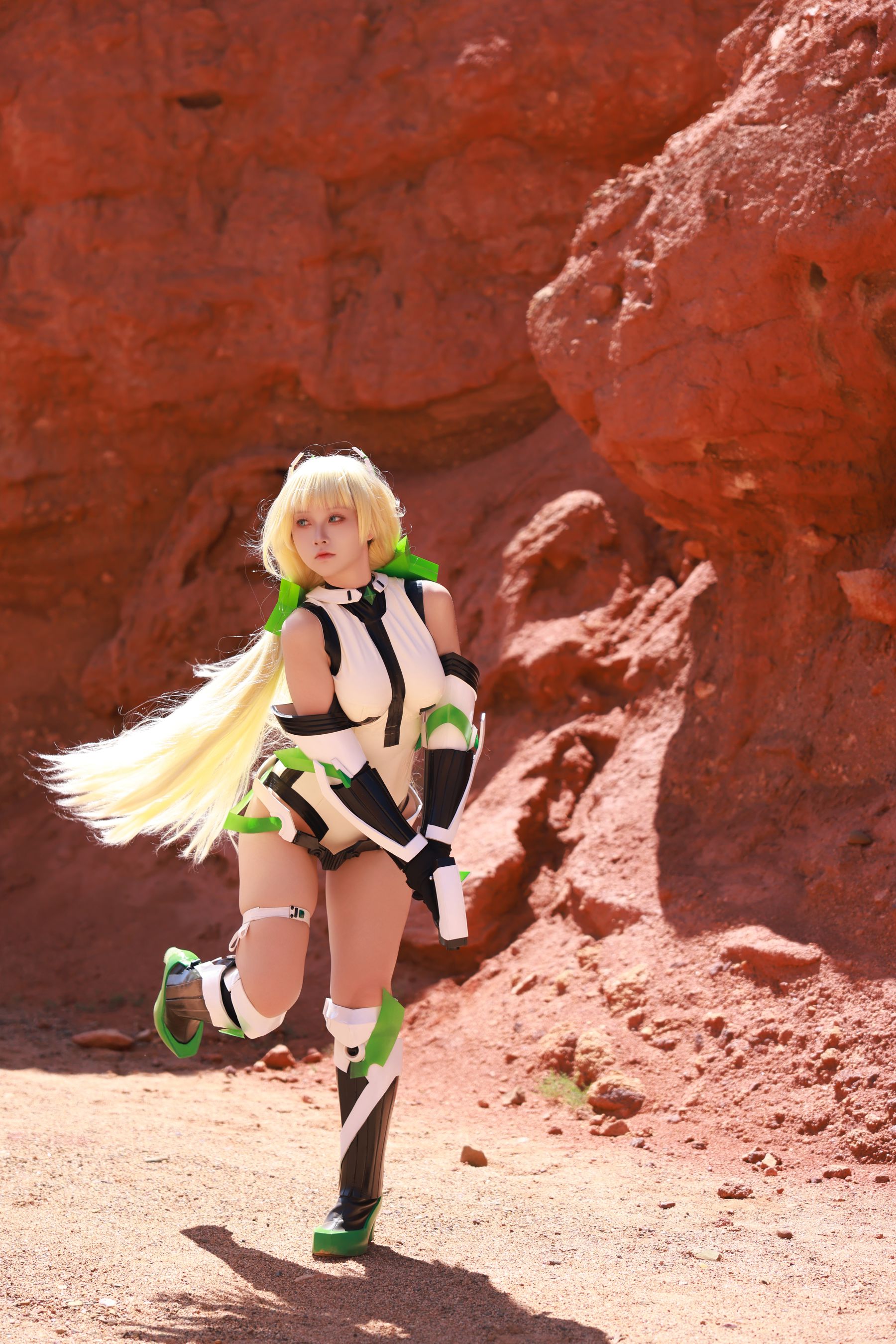 动漫博主 G44不会受伤 - 乐园追放 安吉拉/(40P)