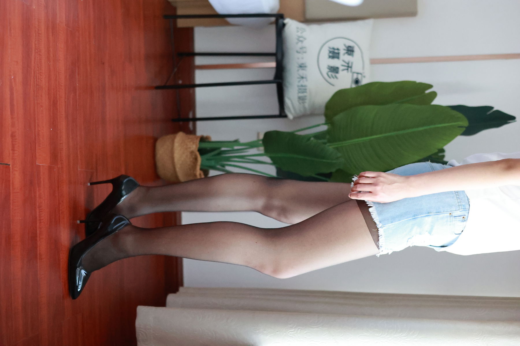 三禾摄影 No.012 牛仔热裤 高跟 长丝/(208P)