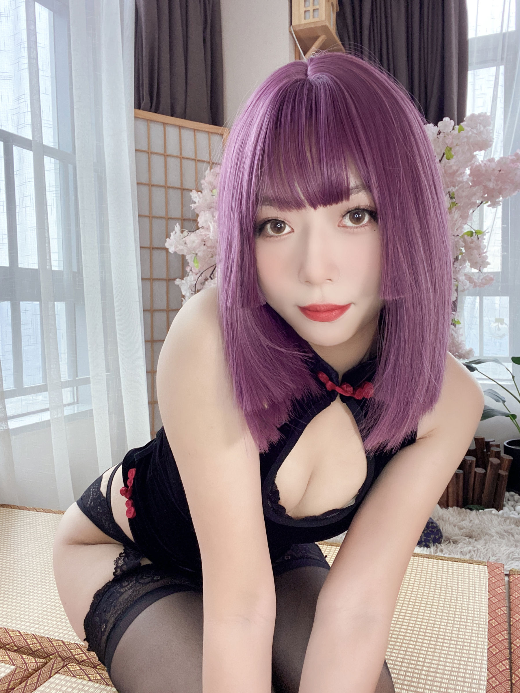 动漫博主 Money冷冷 - 高叉旗袍蕾丝裙/(107P)