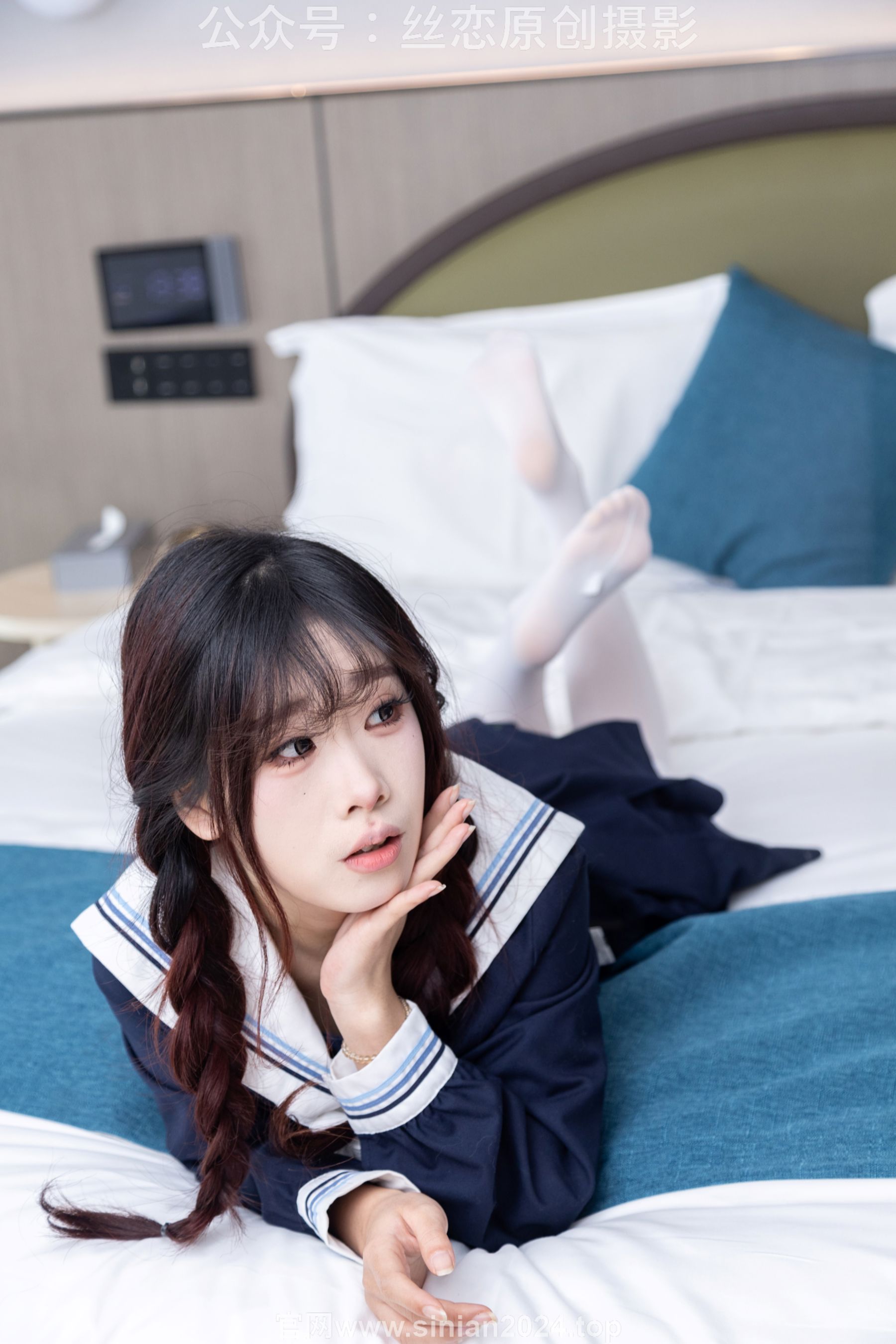 丝恋摄影 No.001 小梦 - 乐福鞋 厚白丝/(243P)