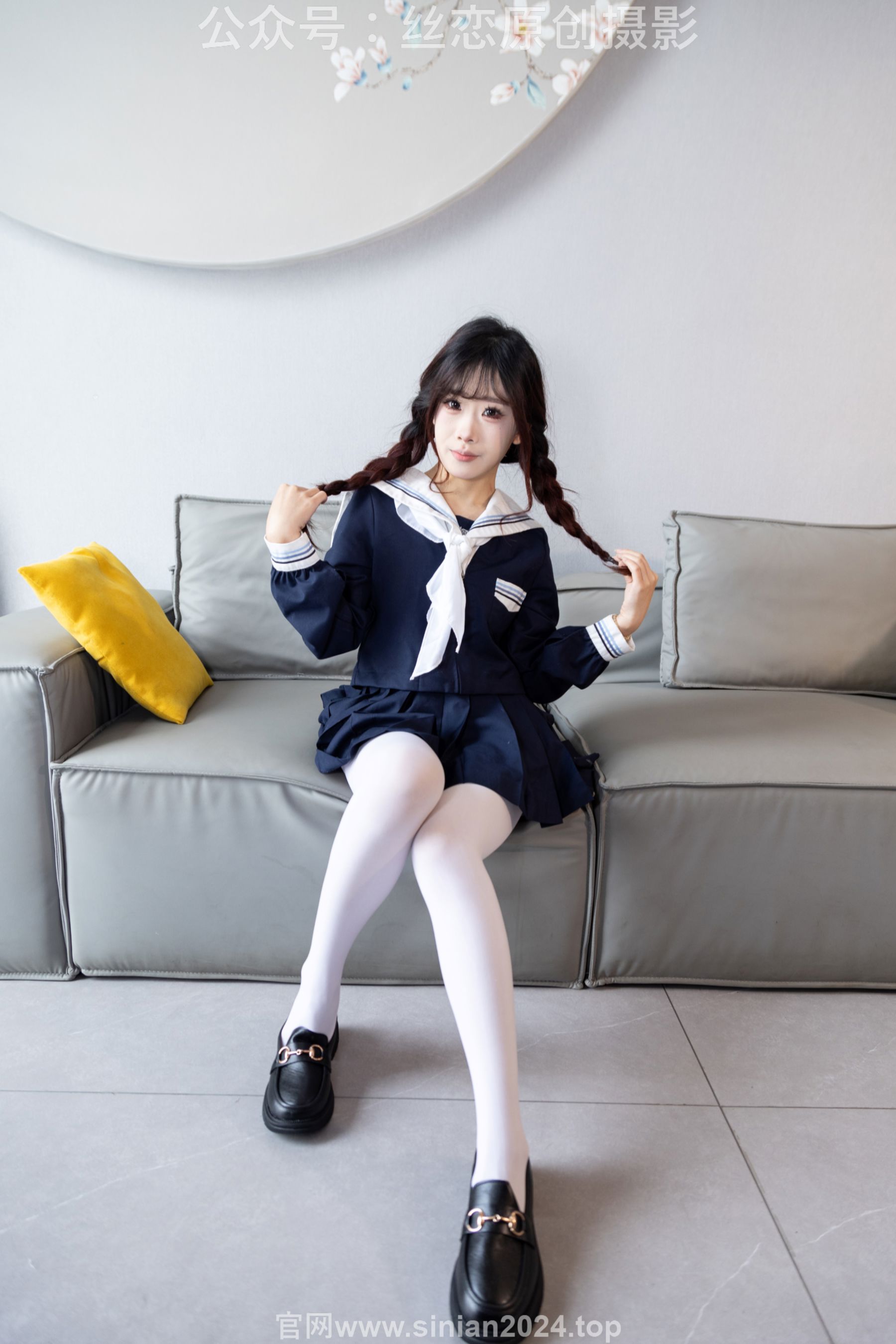 丝恋摄影 No.001 小梦 - 乐福鞋 厚白丝/(243P)