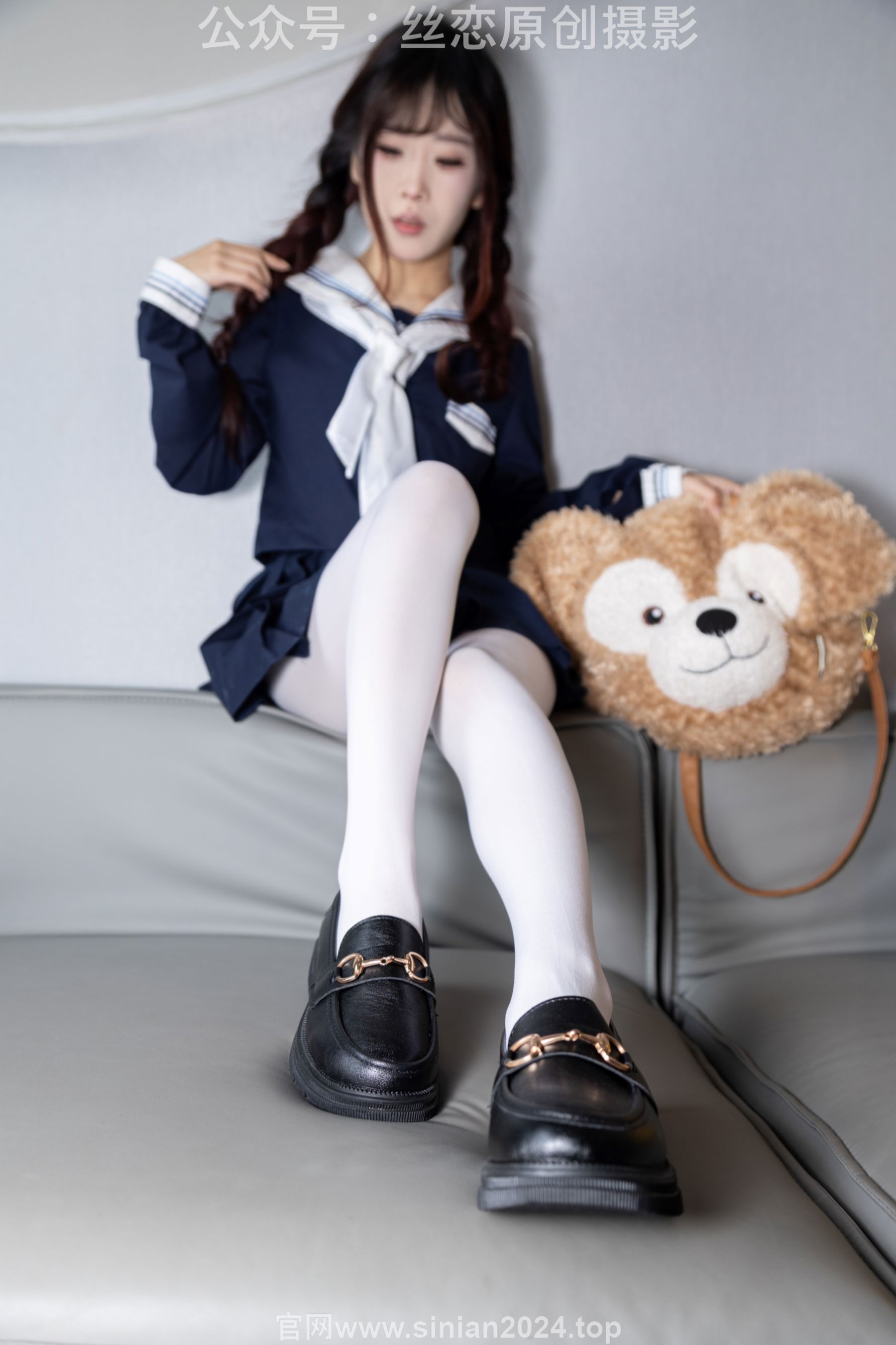 丝恋摄影 No.001 小梦 - 乐福鞋 厚白丝/(243P)