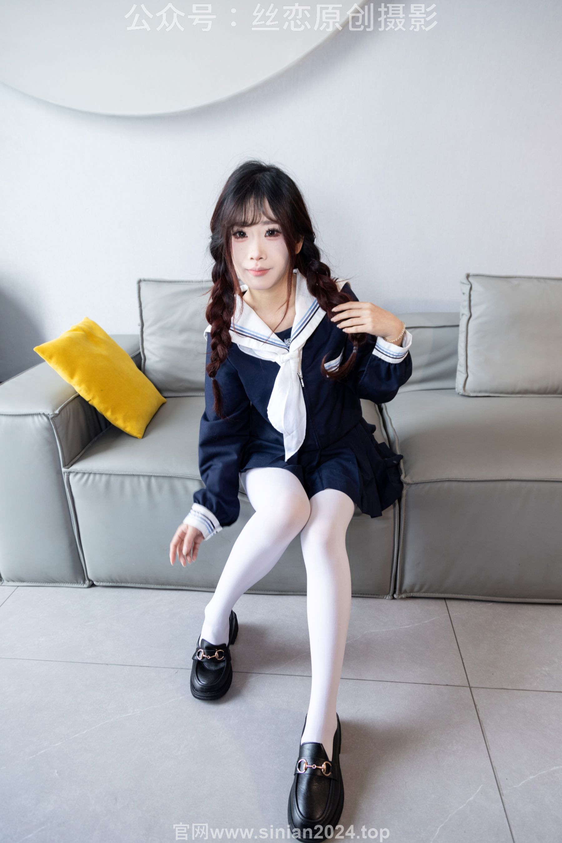 丝恋摄影 No.001 小梦 - 乐福鞋 厚白丝/(243P)