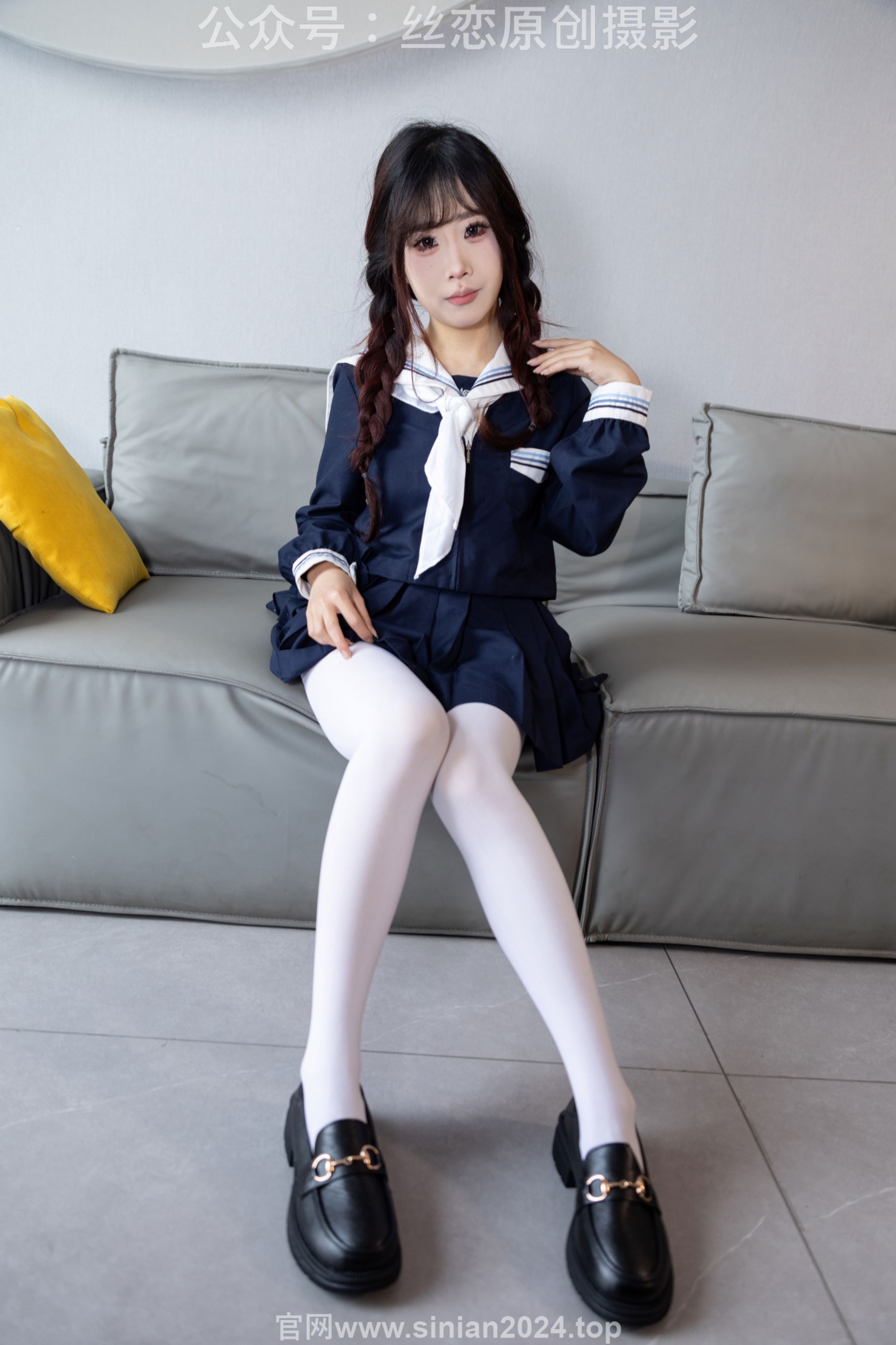 丝恋摄影 No.001 小梦 - 乐福鞋 厚白丝/(243P)