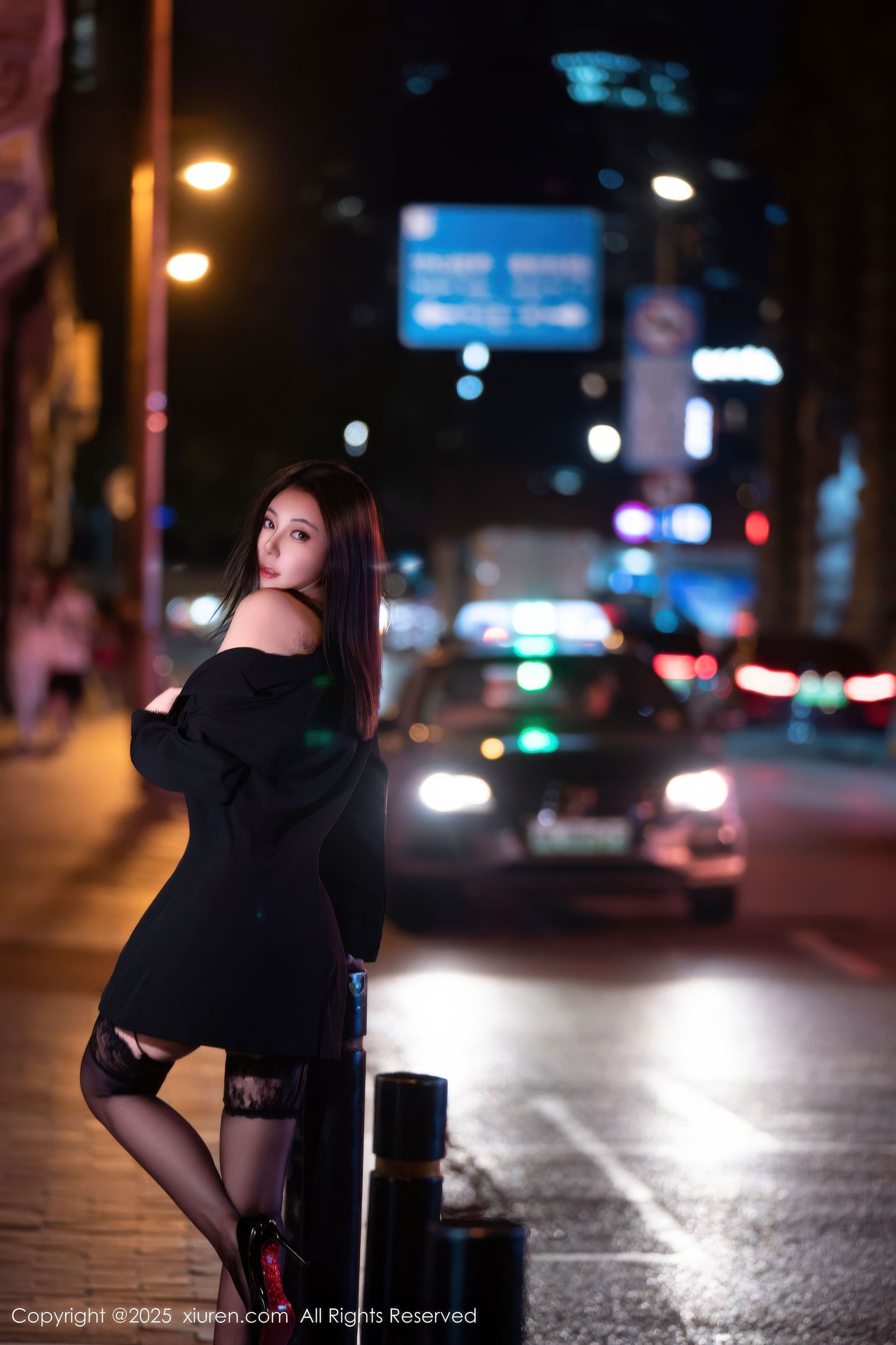 [秀人XiuRen] 2025.10.23 No.10899 果儿Victoria/(72P)