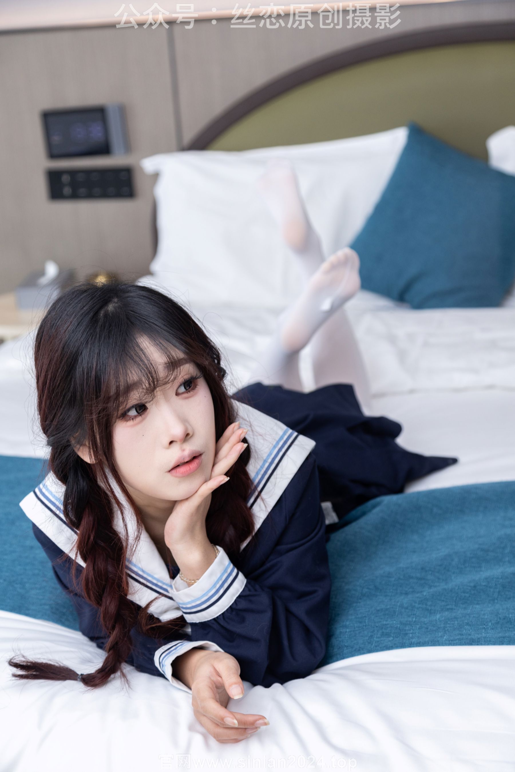 丝恋摄影 No.001 小梦 - 乐福鞋 厚白丝/(243P)