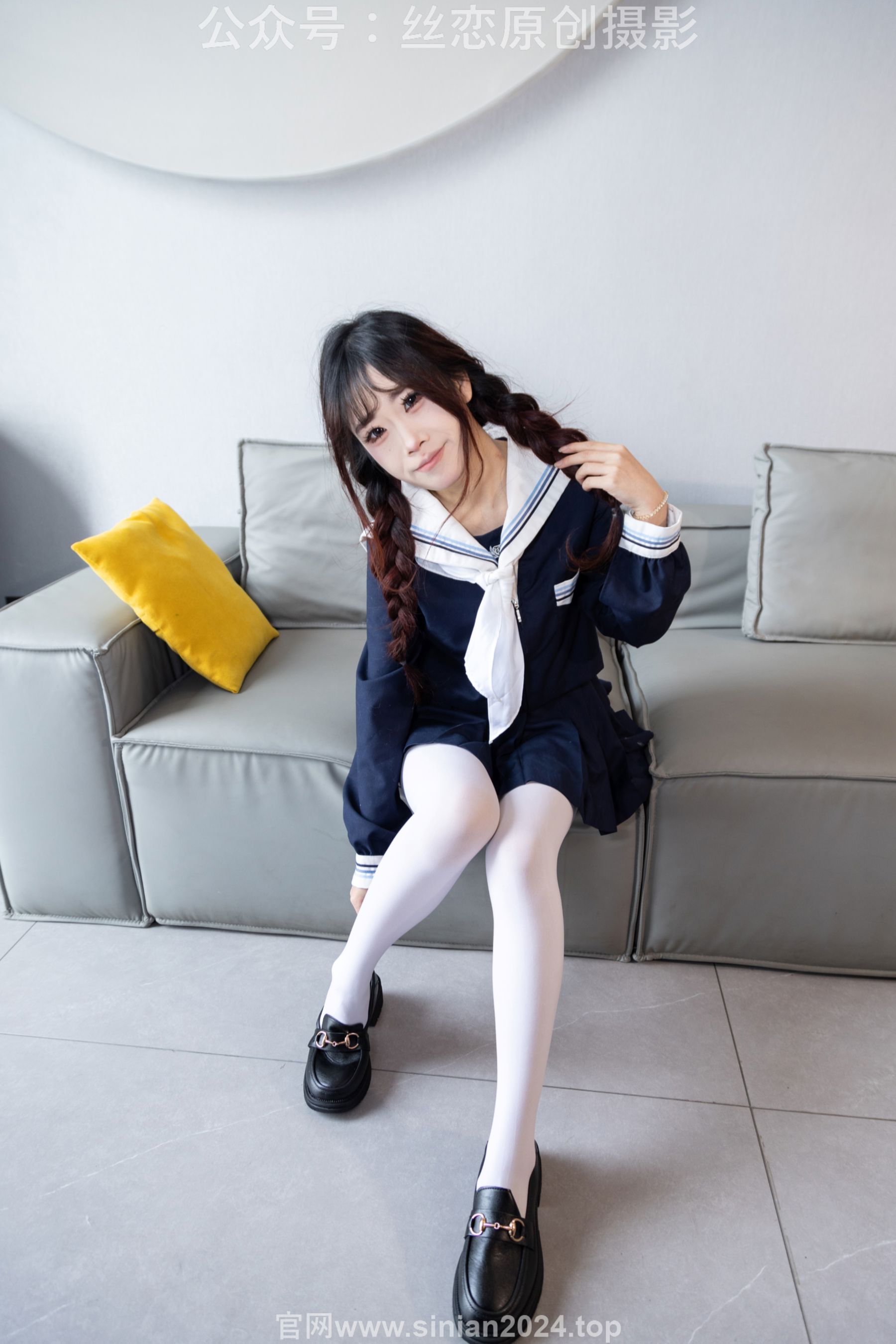 丝恋摄影 No.001 小梦 - 乐福鞋 厚白丝/(243P)