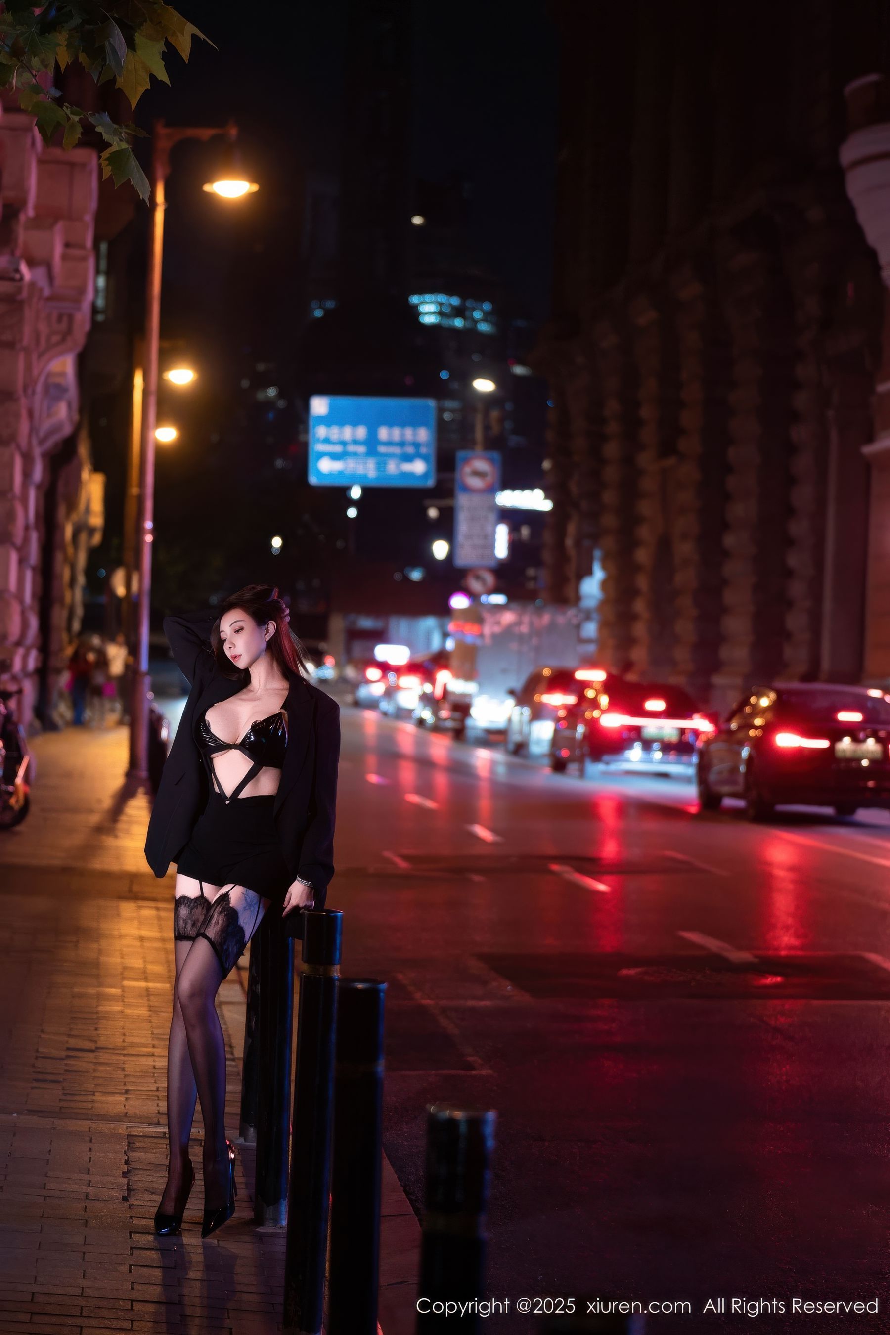 [秀人XiuRen] 2025.10.23 No.10899 果儿Victoria/(72P)