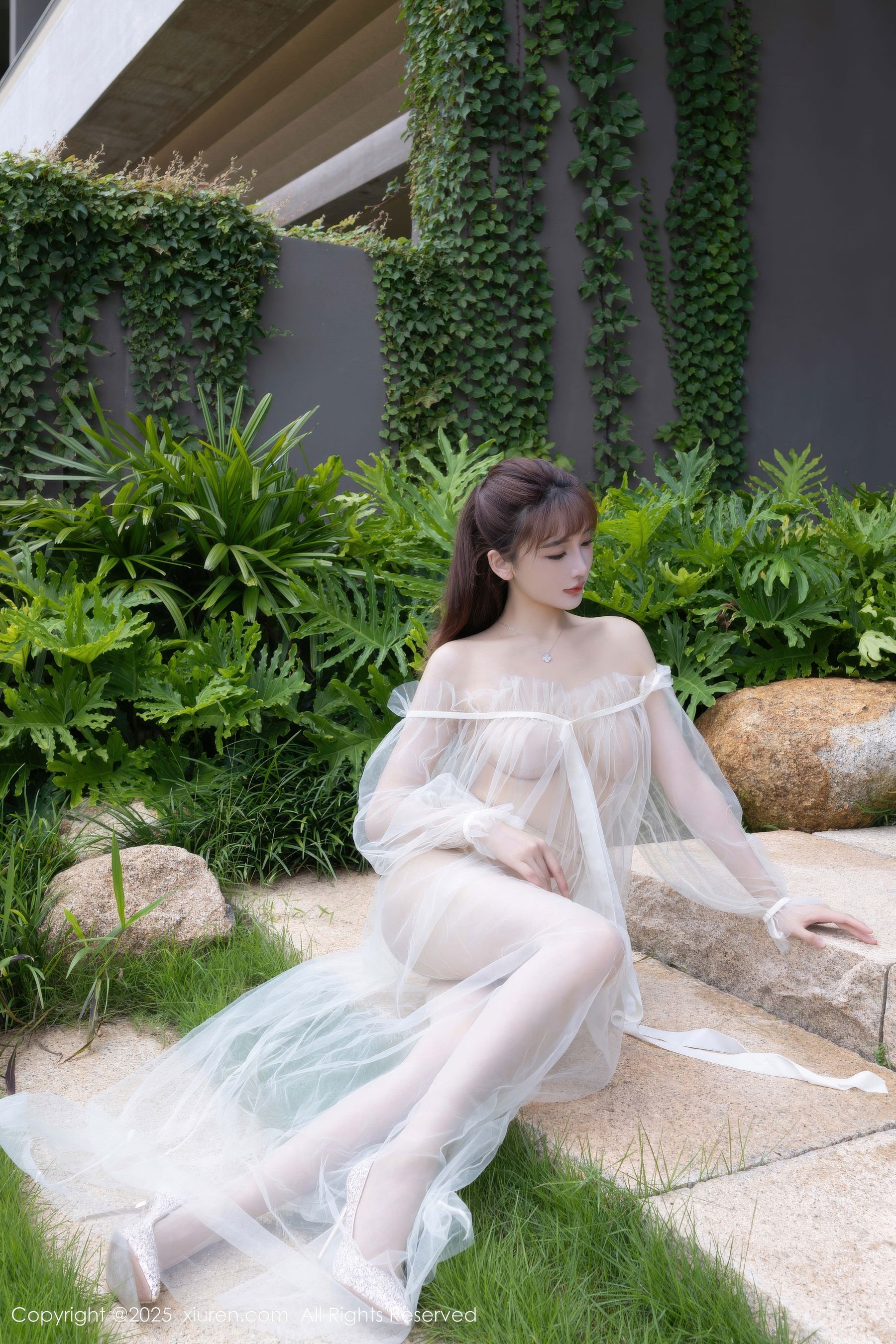 [秀人XiuRen] 2025.10.23 No.10903 陆萱萱/(70P)