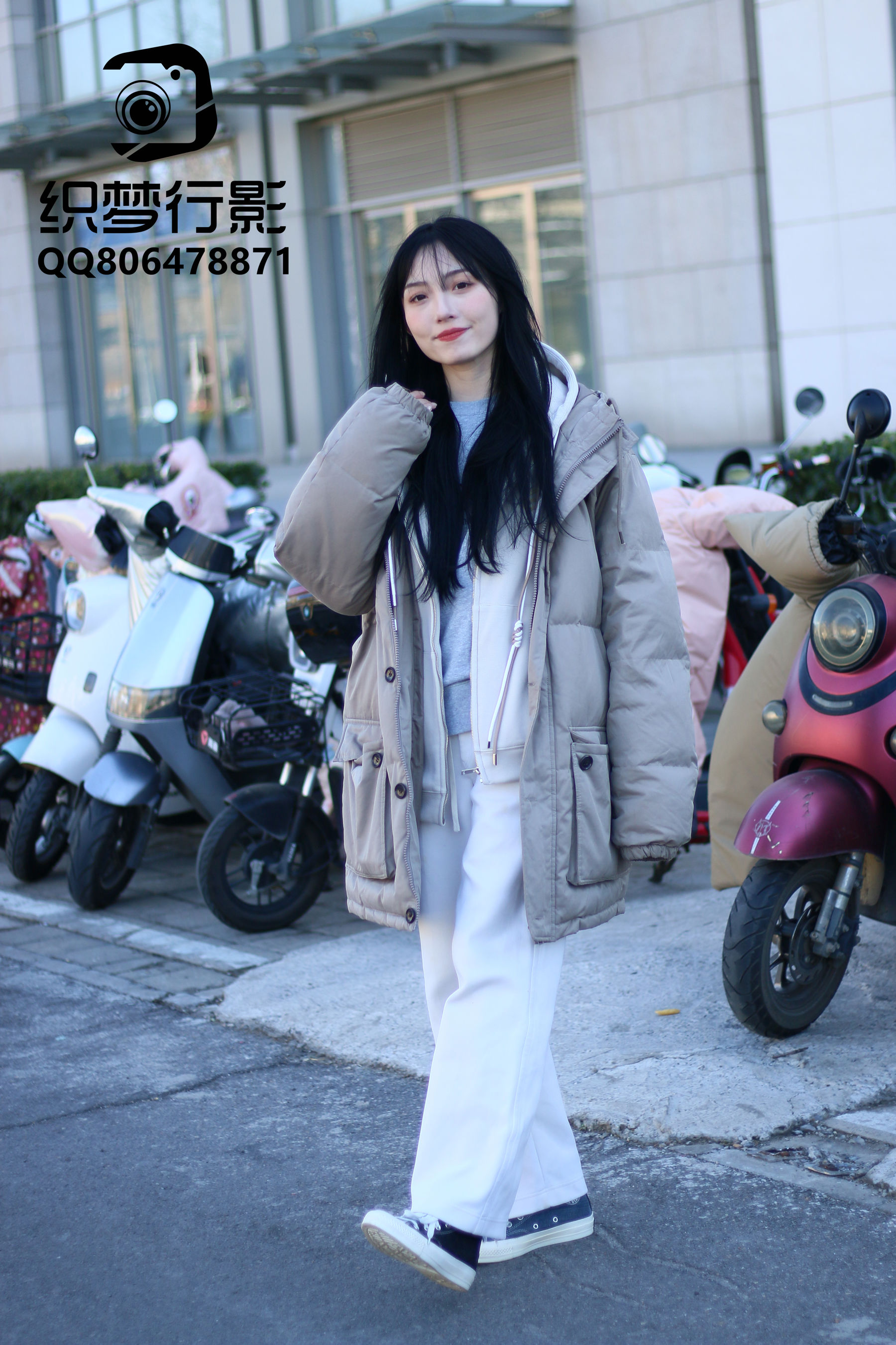 [织梦映像] 罗袜生尘-崎岖旅程沐光行/(278P)