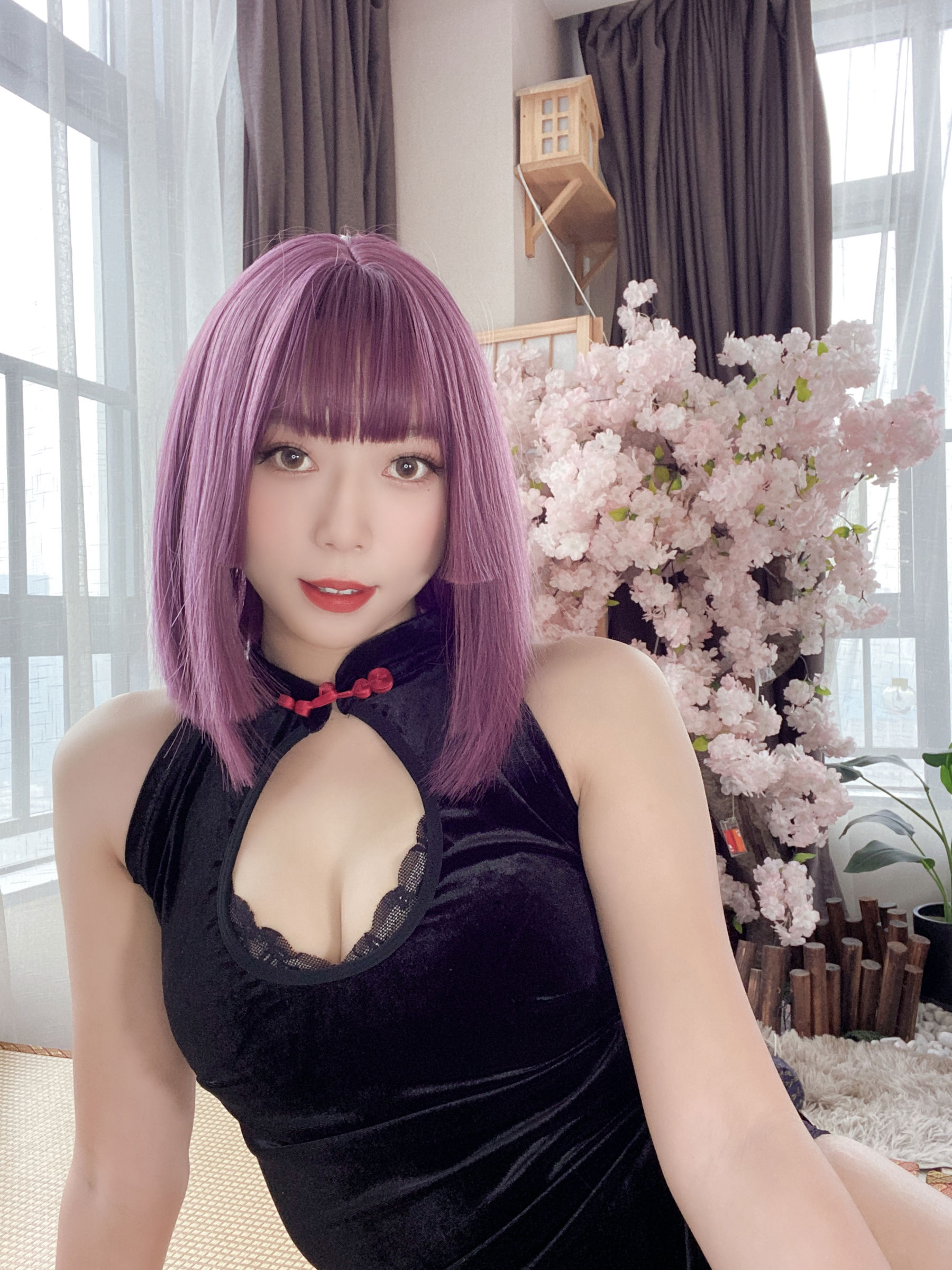 动漫博主 Money冷冷 - 高叉旗袍蕾丝裙/(107P)