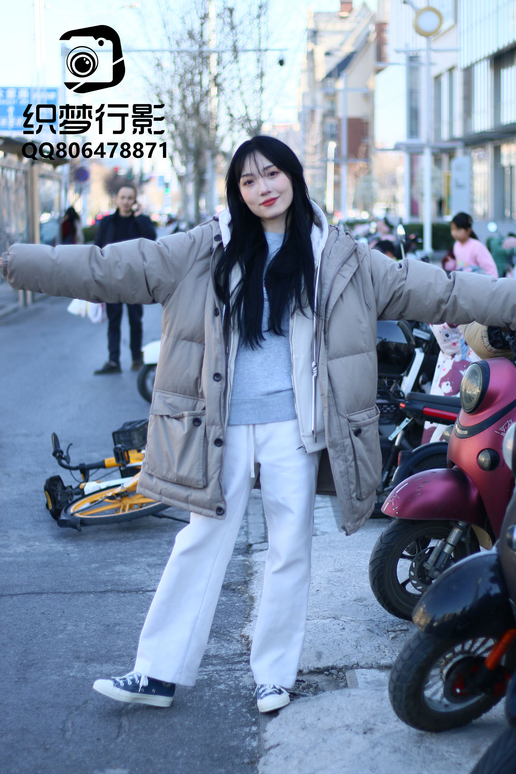 [织梦映像] 罗袜生尘-崎岖旅程沐光行/(278P)