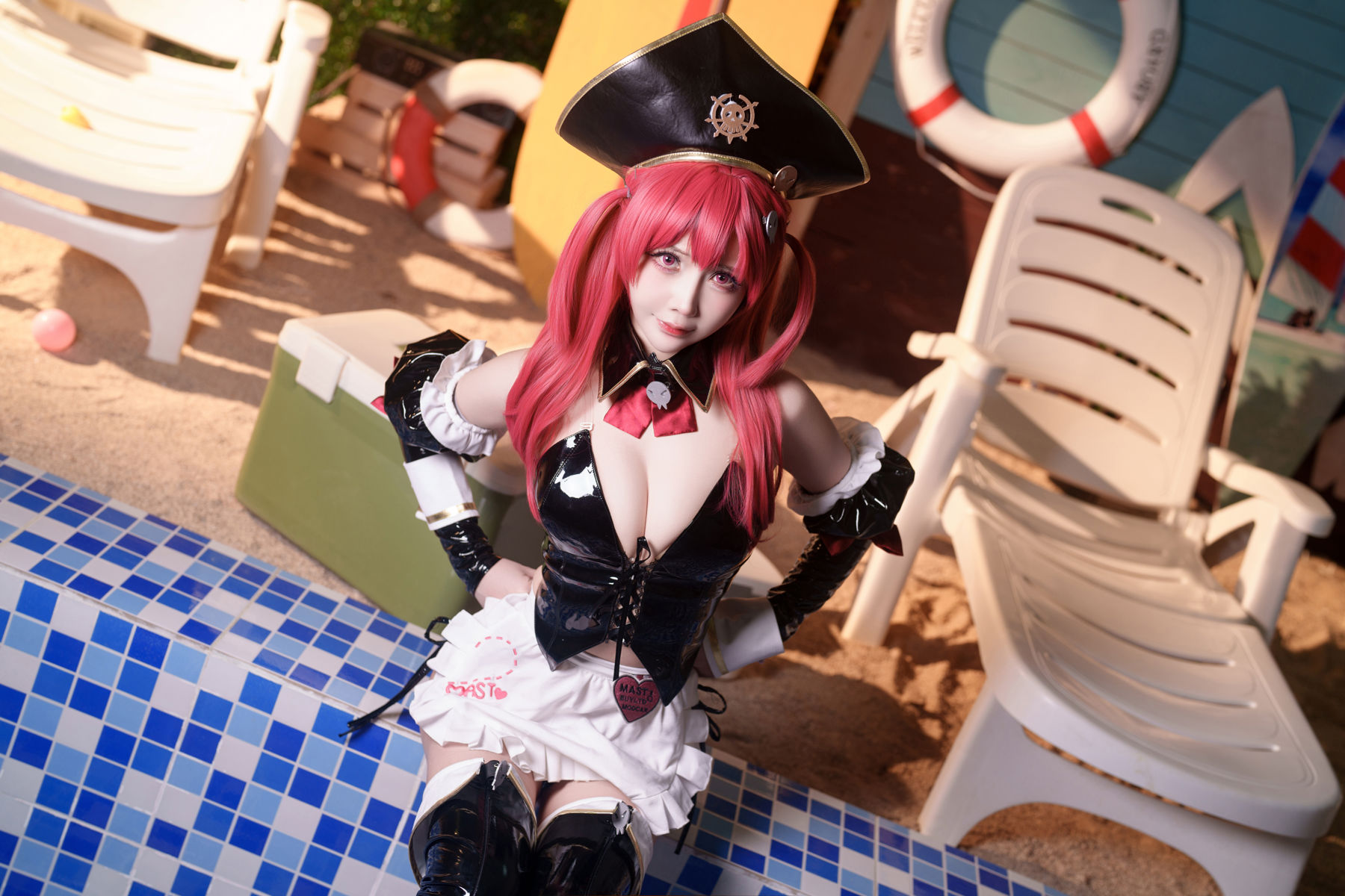 二次元妹子 抱走莫子aa - Nikke胜利女神 马斯特/(18P)