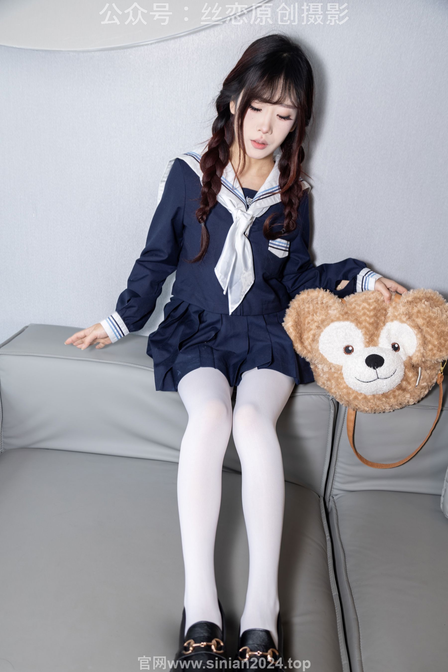 丝恋摄影 No.001 小梦 - 乐福鞋 厚白丝/(243P)