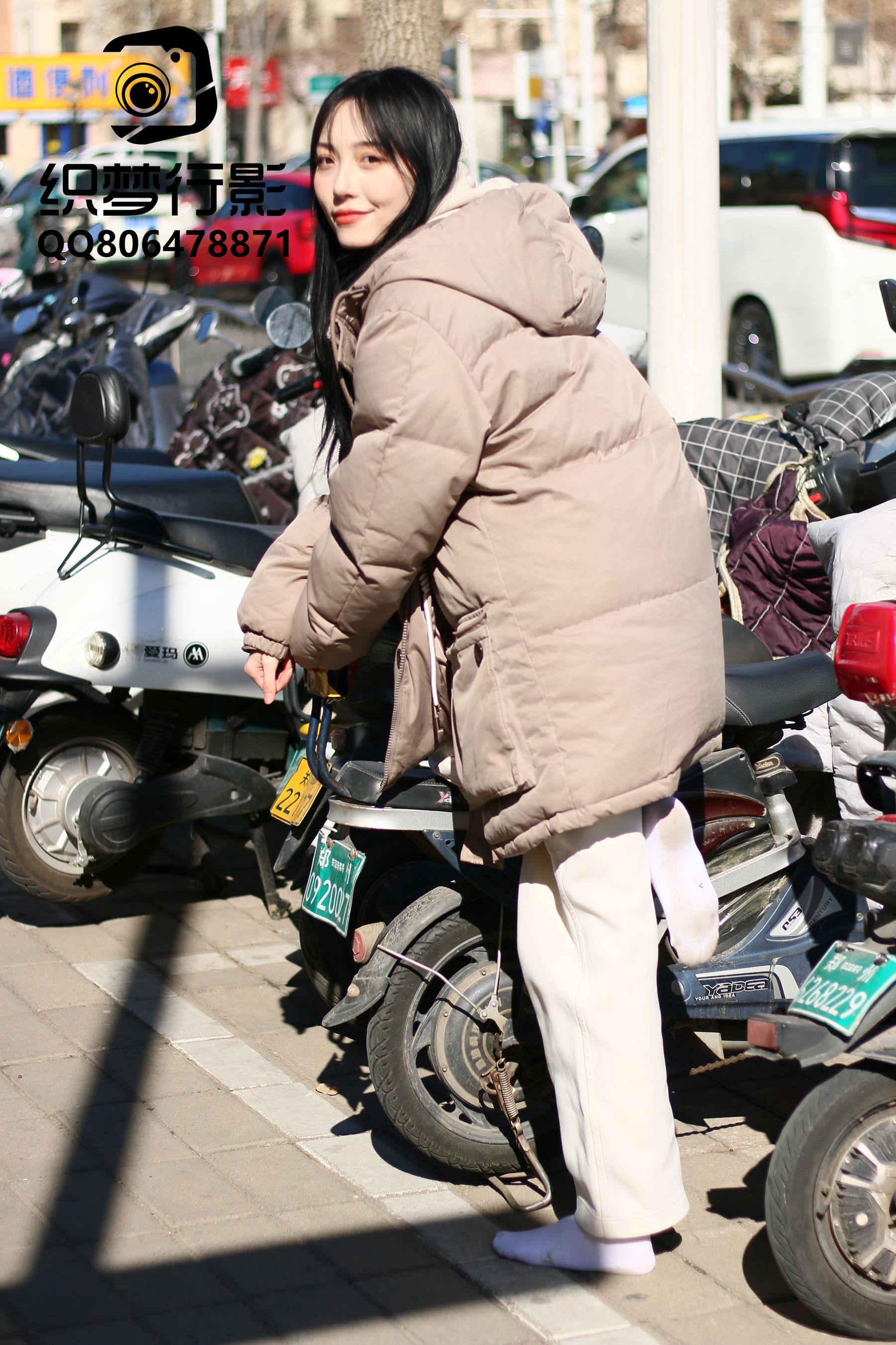 [织梦映像] 罗袜生尘-崎岖旅程沐光行/(278P)