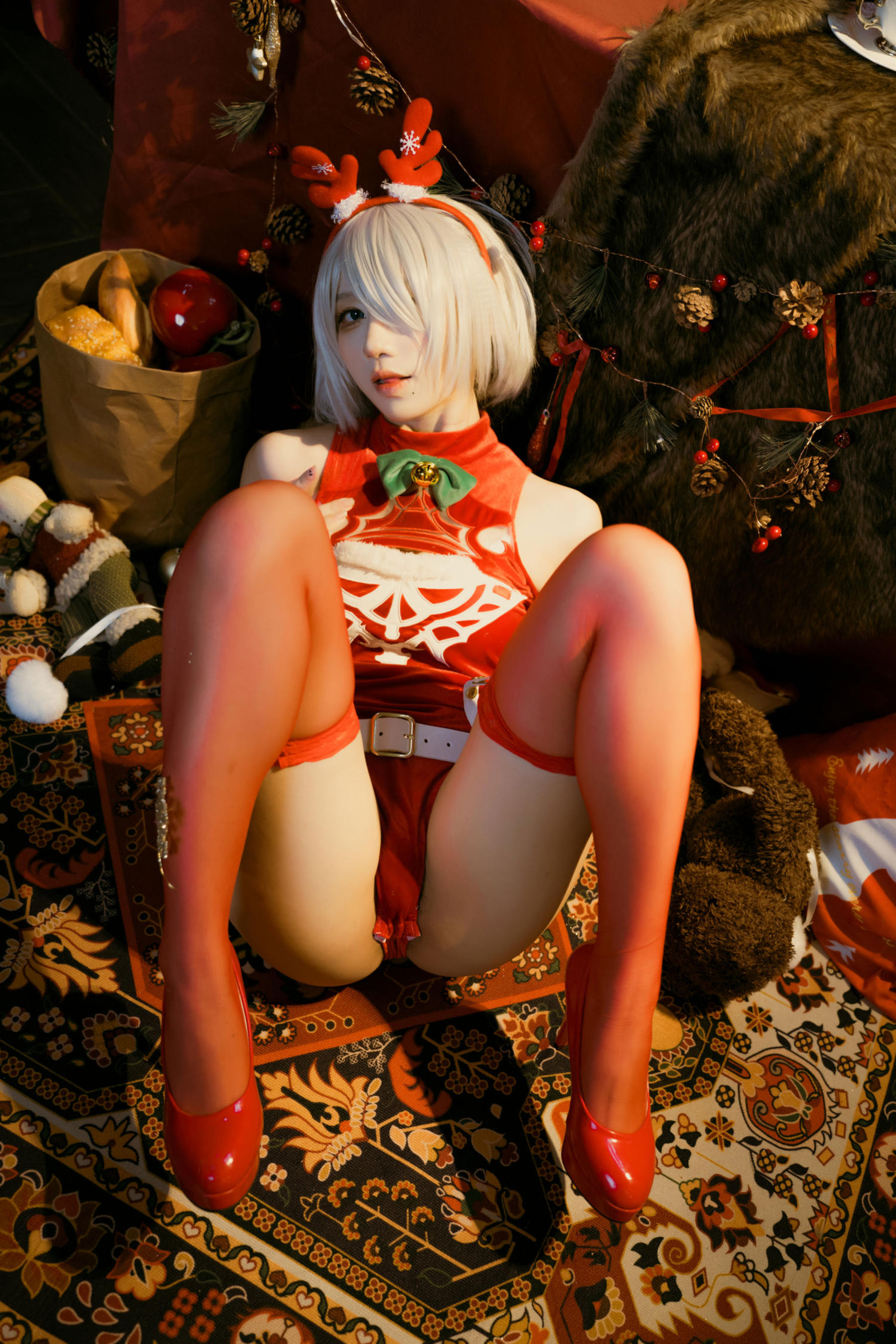 动漫博主 九曲Jean - 尼尔 机械纪元 2B圣诞/(40P)