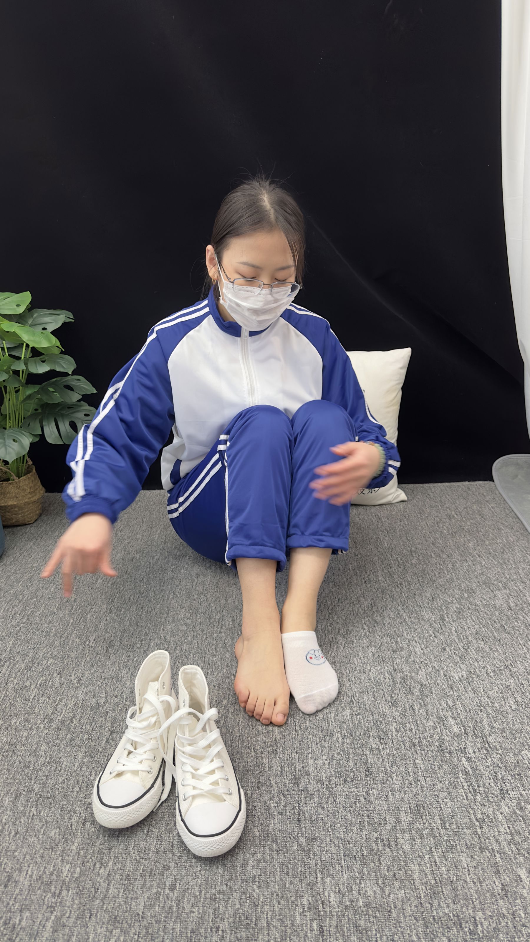 三禾摄影 No.008 校服 帆布鞋 船袜 短丝/(153P)