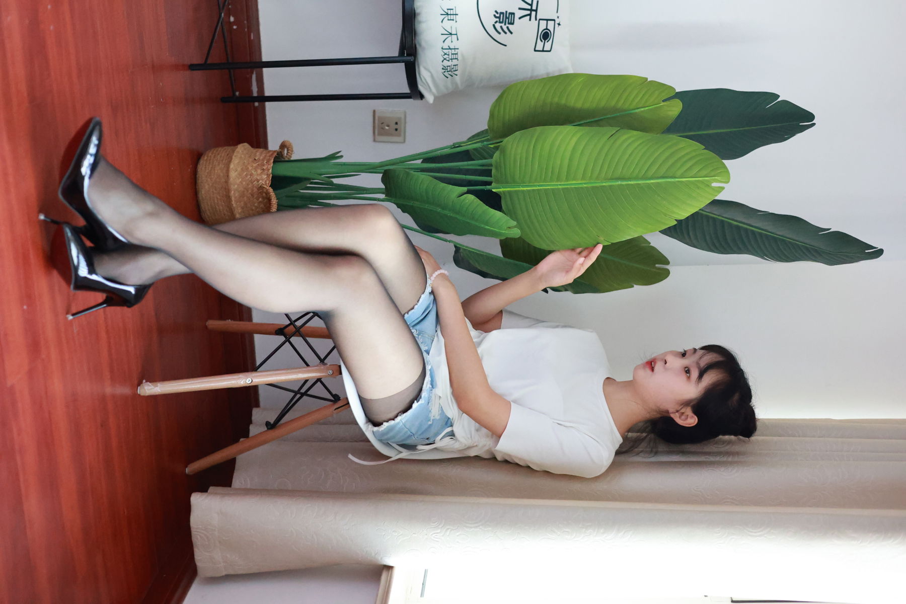 三禾摄影 No.012 牛仔热裤 高跟 长丝/(208P)