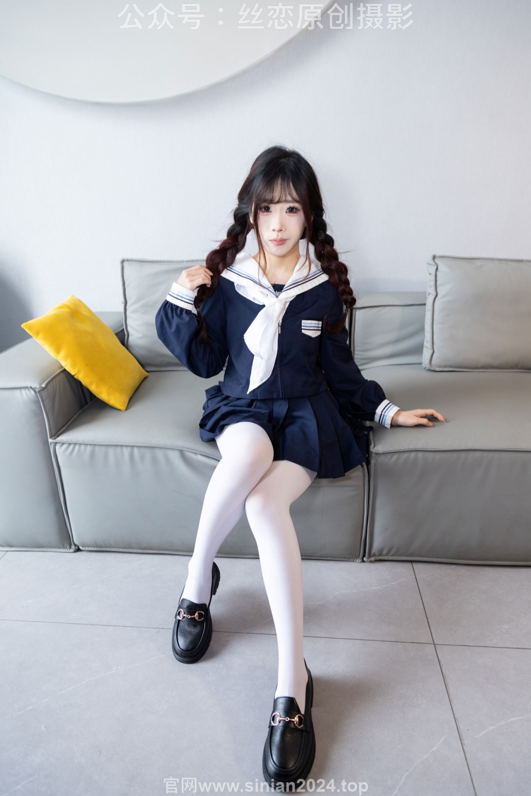 丝恋摄影 No.001 小梦 - 乐福鞋 厚白丝/(243P)