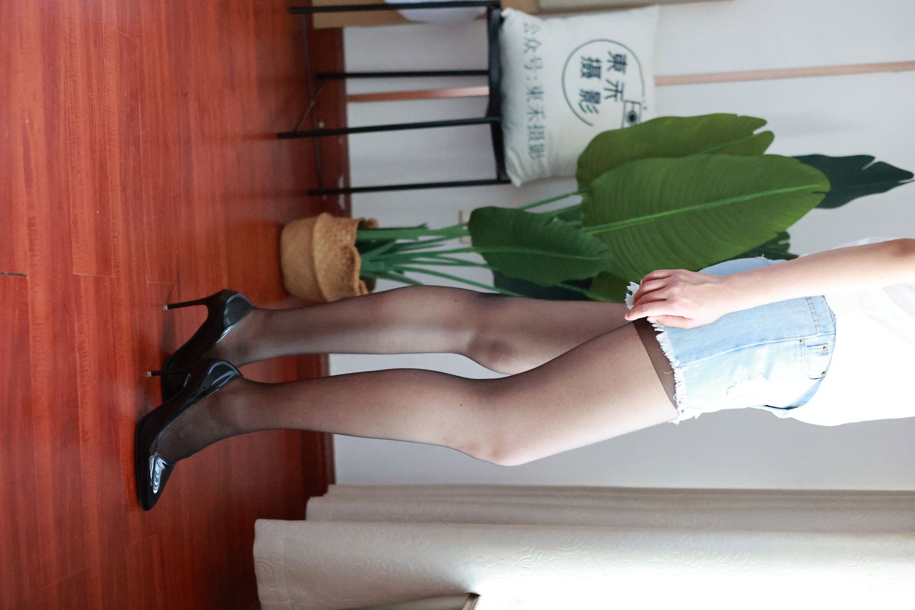 三禾摄影 No.012 牛仔热裤 高跟 长丝/(208P)