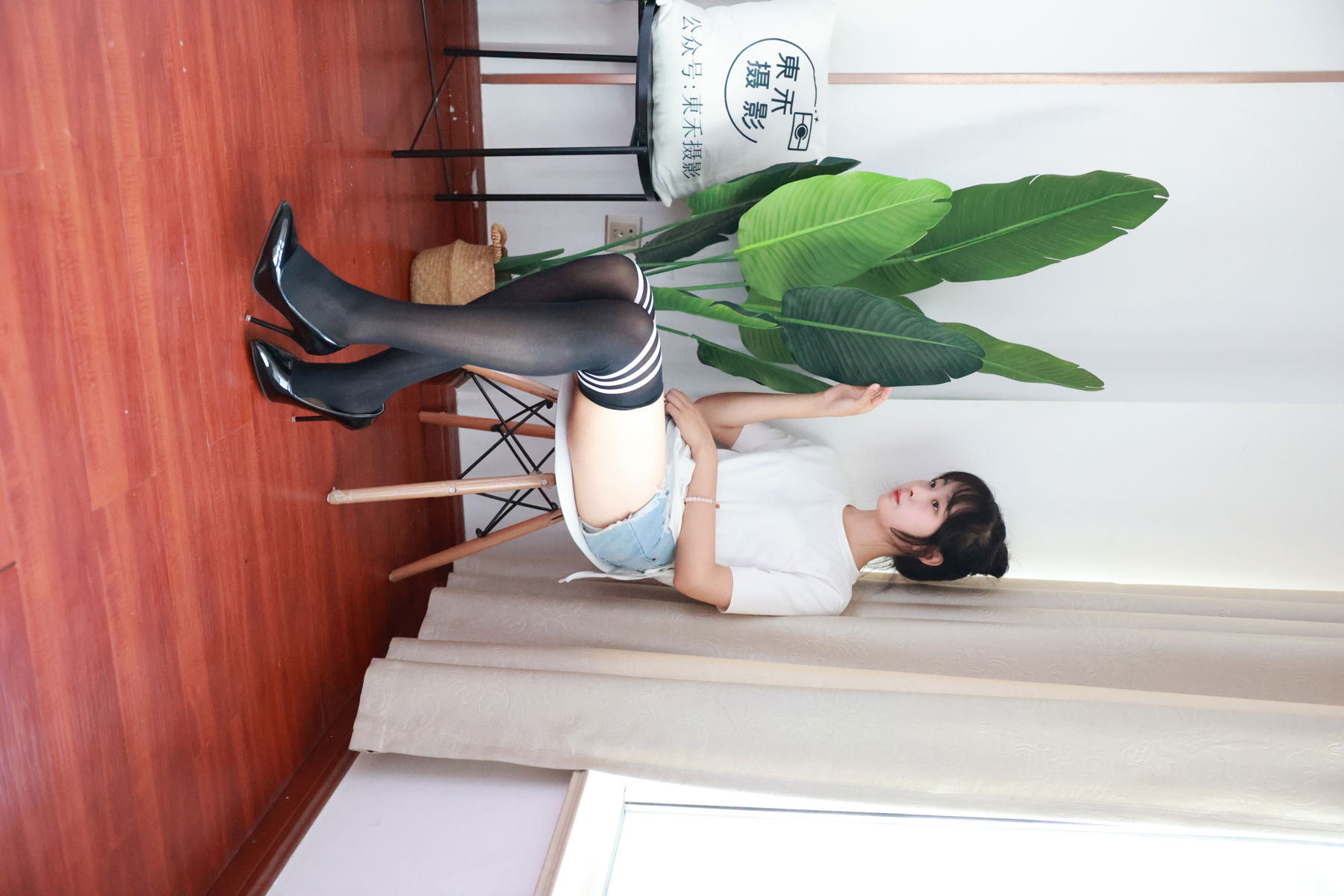 三禾摄影 No.011 牛仔热裤 高跟 过膝袜/(227P)