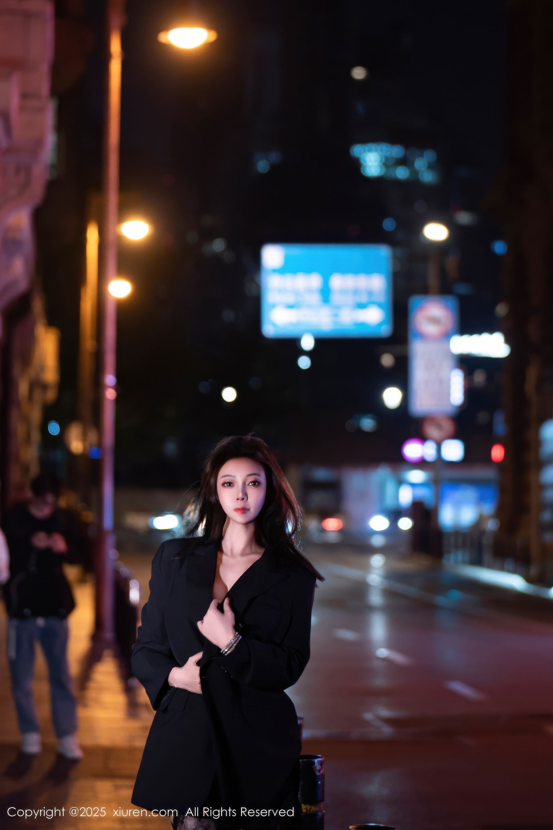 [秀人XiuRen] 2025.10.23 No.10899 果儿Victoria/(72P)