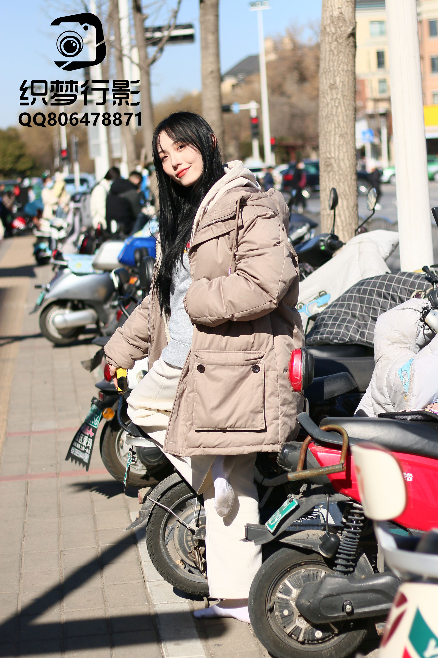 [织梦映像] 罗袜生尘-崎岖旅程沐光行/(278P)